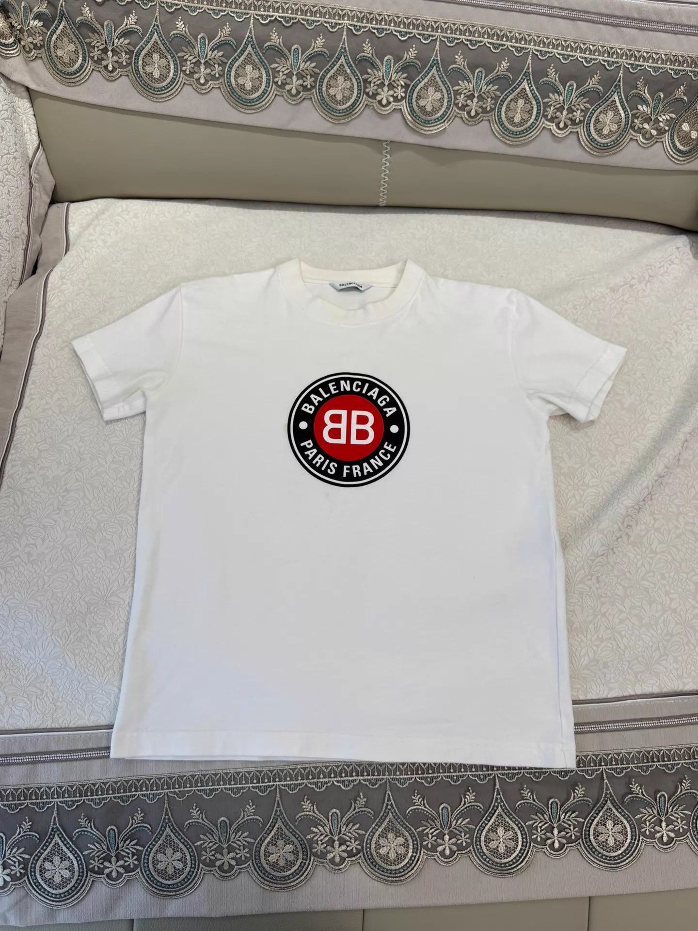 Balenciaga Balenciaga Women's White Regular SS T-Shirt S Size S / US 4 / IT 40 - 3 Thumbnail