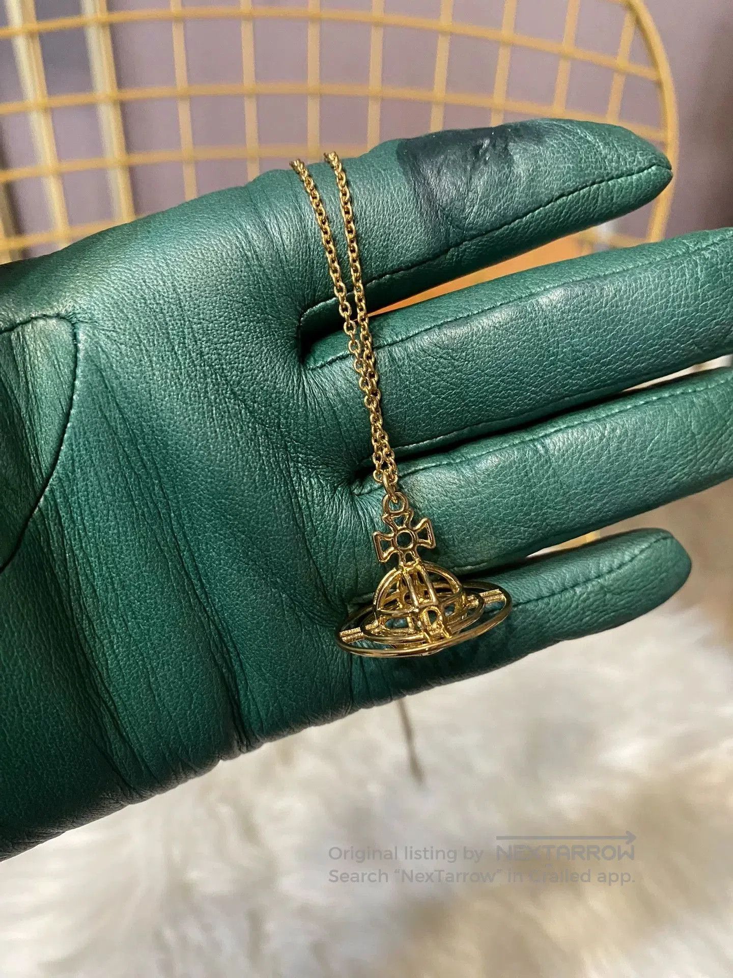 Vivienne Westwood Vivienne Westwood Gold Orb Necklace. Size ONE SIZE - 1 Thumbnail