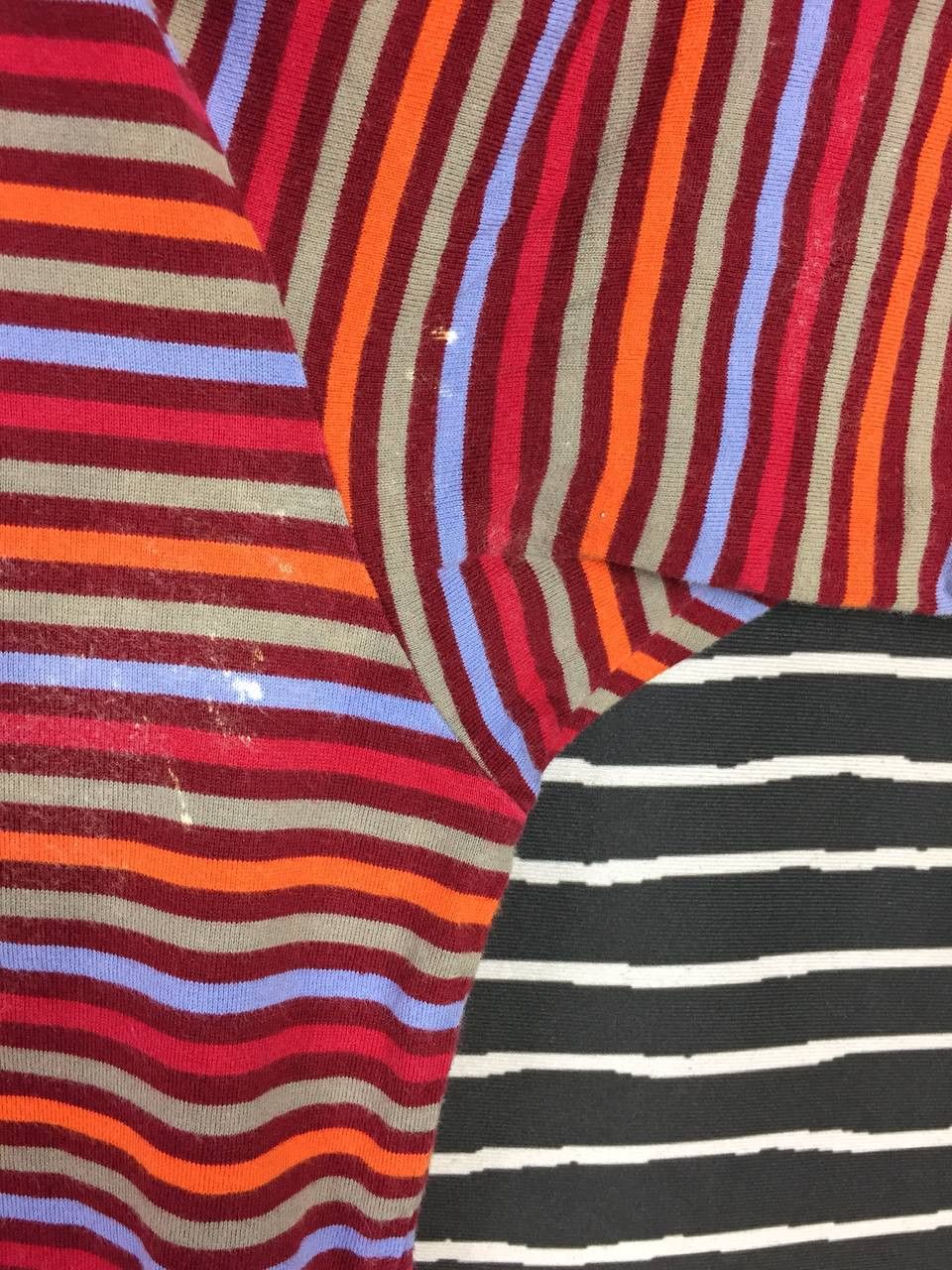 Japanese Brand × Uniqlo Uniqlo Multicolor Striped Grunge Style Tee Size US XL / EU 56 / 4 - 4 Thumbnail