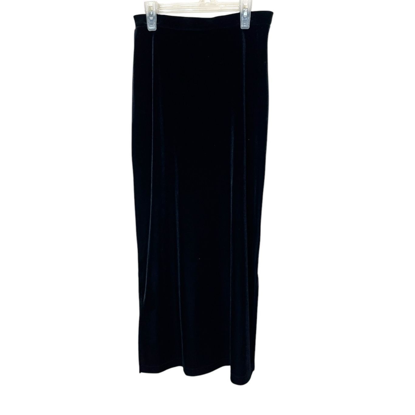 Merona Vintage Merona Black Velvet Maxi Skirt Size XS Size 26" / US 2 / IT 38 - 1 Thumbnail