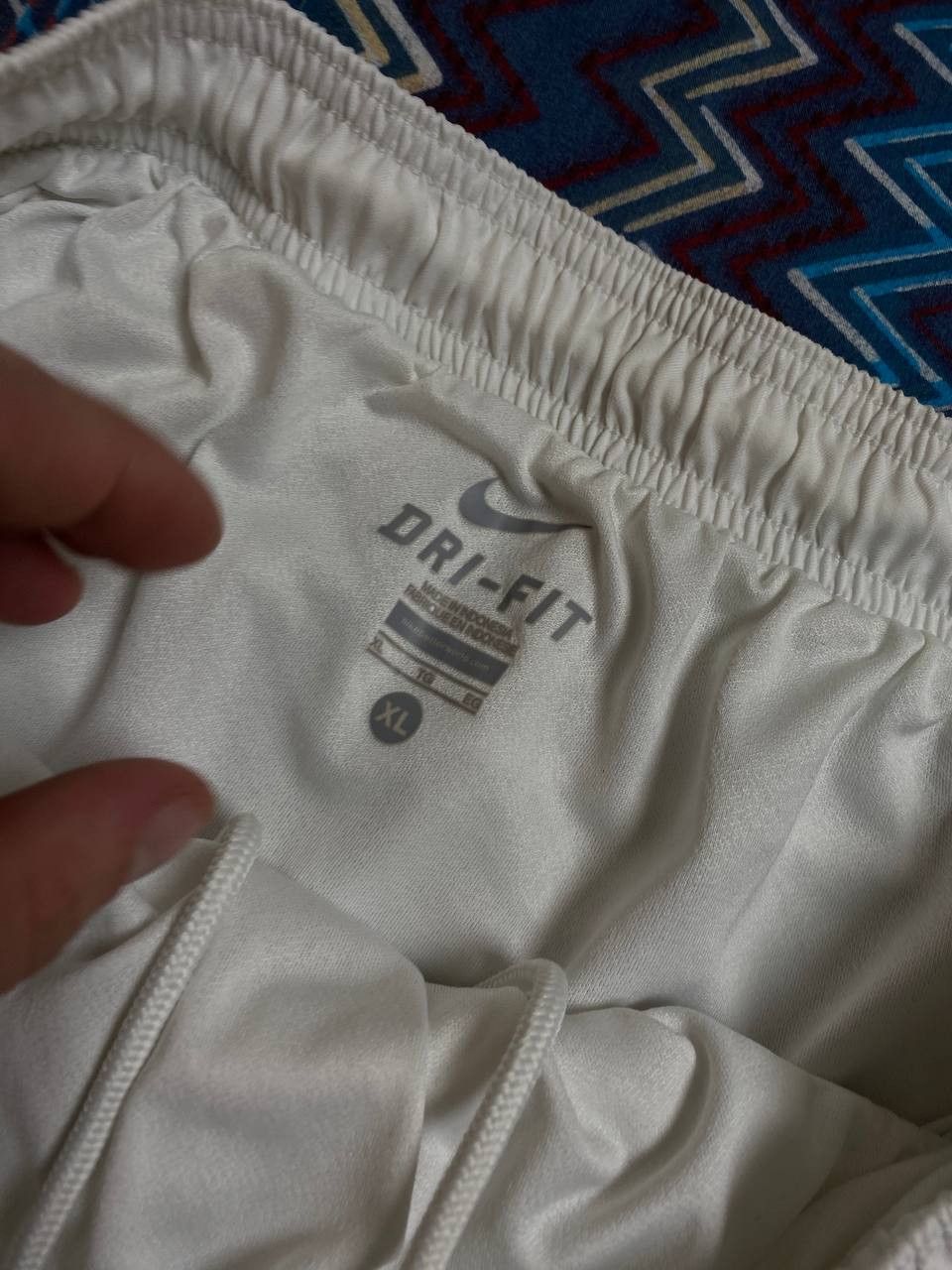 Nike NIKE shorts DRI-FIT logo Vintage Y2K football ENGLAND Size US 36 / EU 52 - 2 Thumbnail