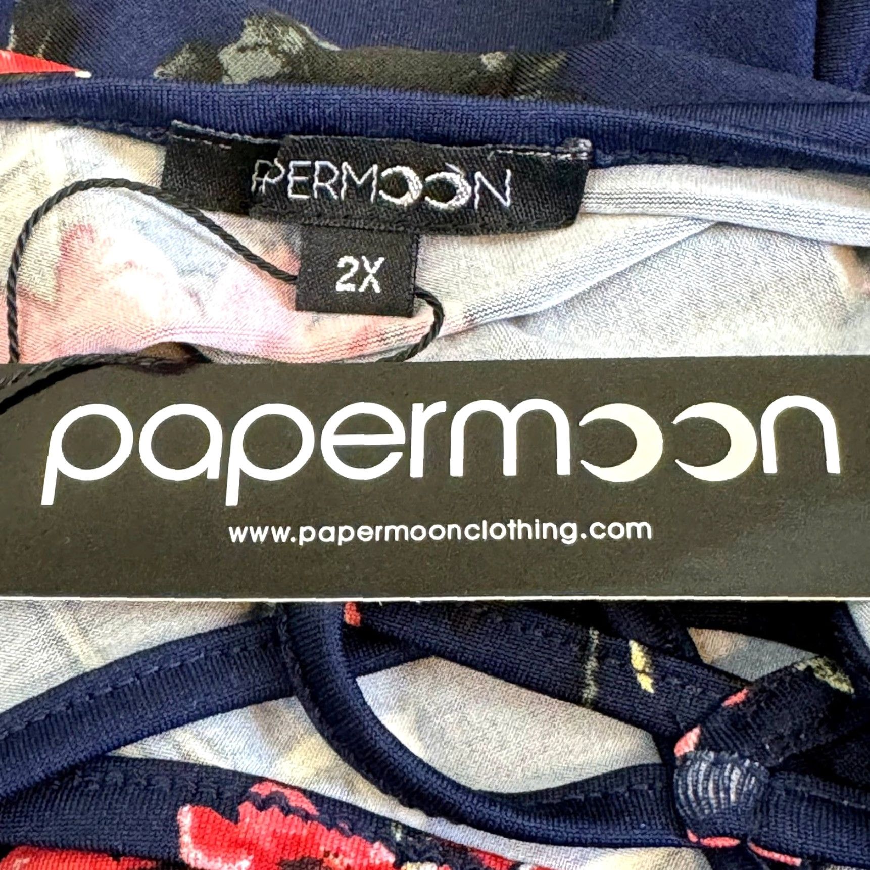 Vintage Papermoon Tank Top Women's 2XL Navy Floral Spaghetti Strap Sleeveless Rayon Camisole Bohemian Summer XS-? Size XXL / US 16-18 / IT 52-54 - 6 Thumbnail