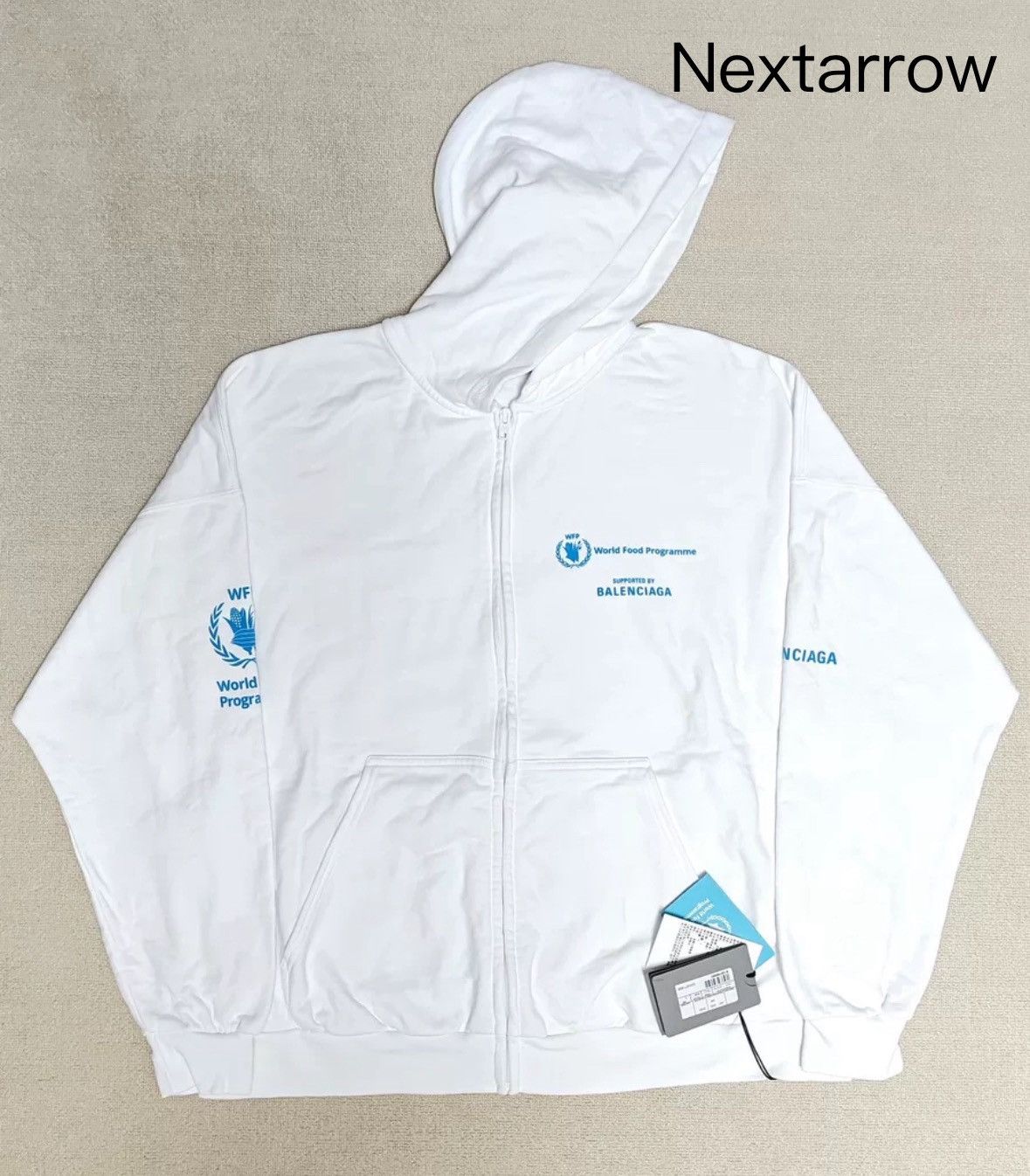 Balenciaga Balenciaga23ss Wfp Charity Co branded Zipper Hoodie Size US S / EU 44-46 / 1 - 1 Thumbnail