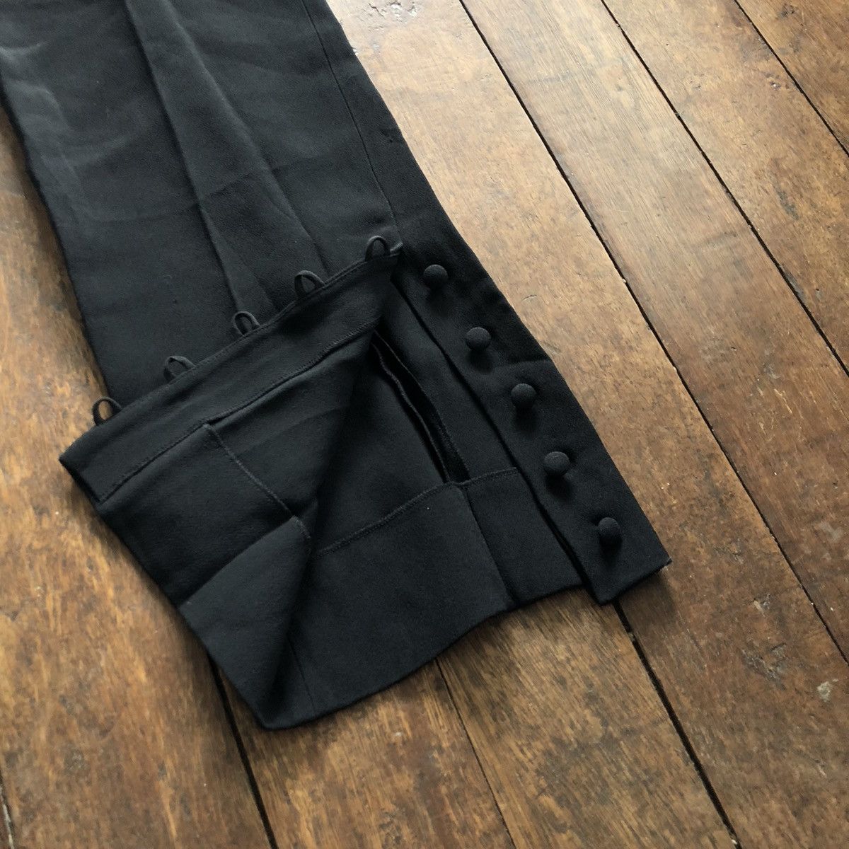 Miu Miu Miu Miu Side Button Detail Trousers Size 30" / US 8 / IT 44 - 2 Thumbnail