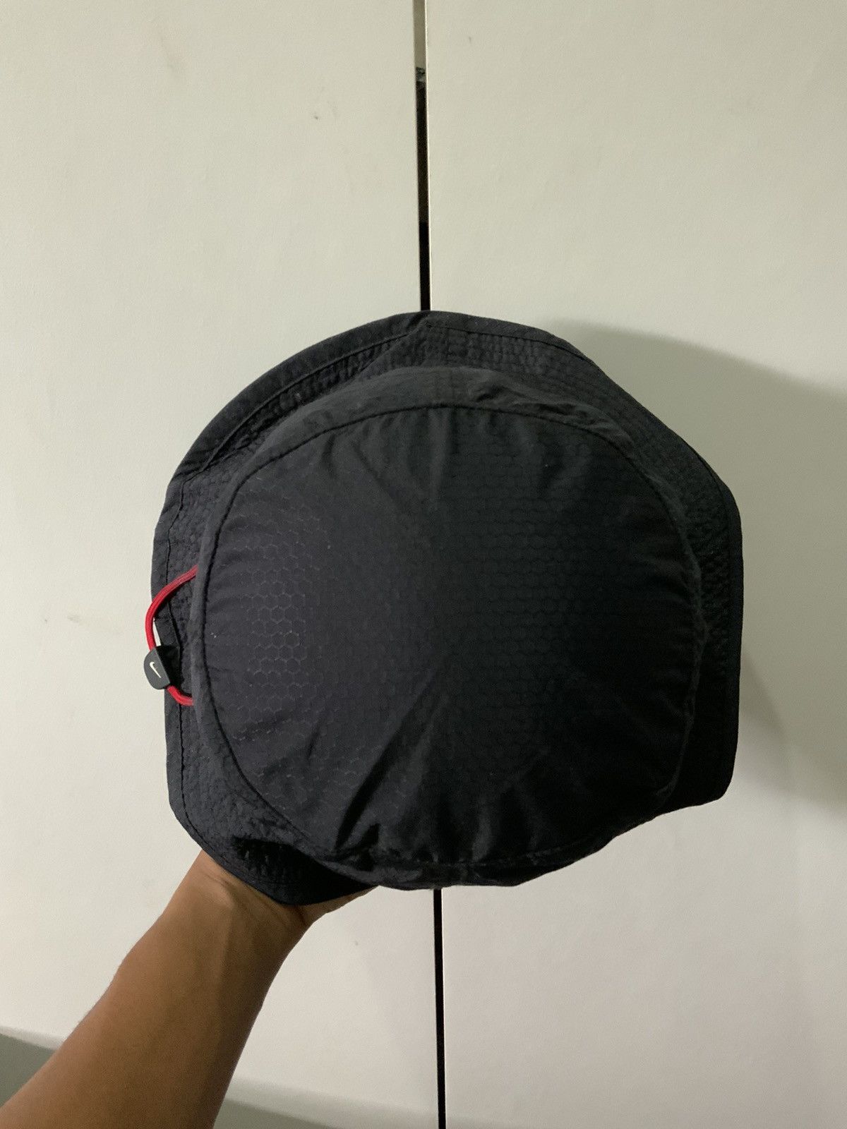 Nike Nike Sports Black Bucket Hat Size ONE SIZE - 8 Thumbnail