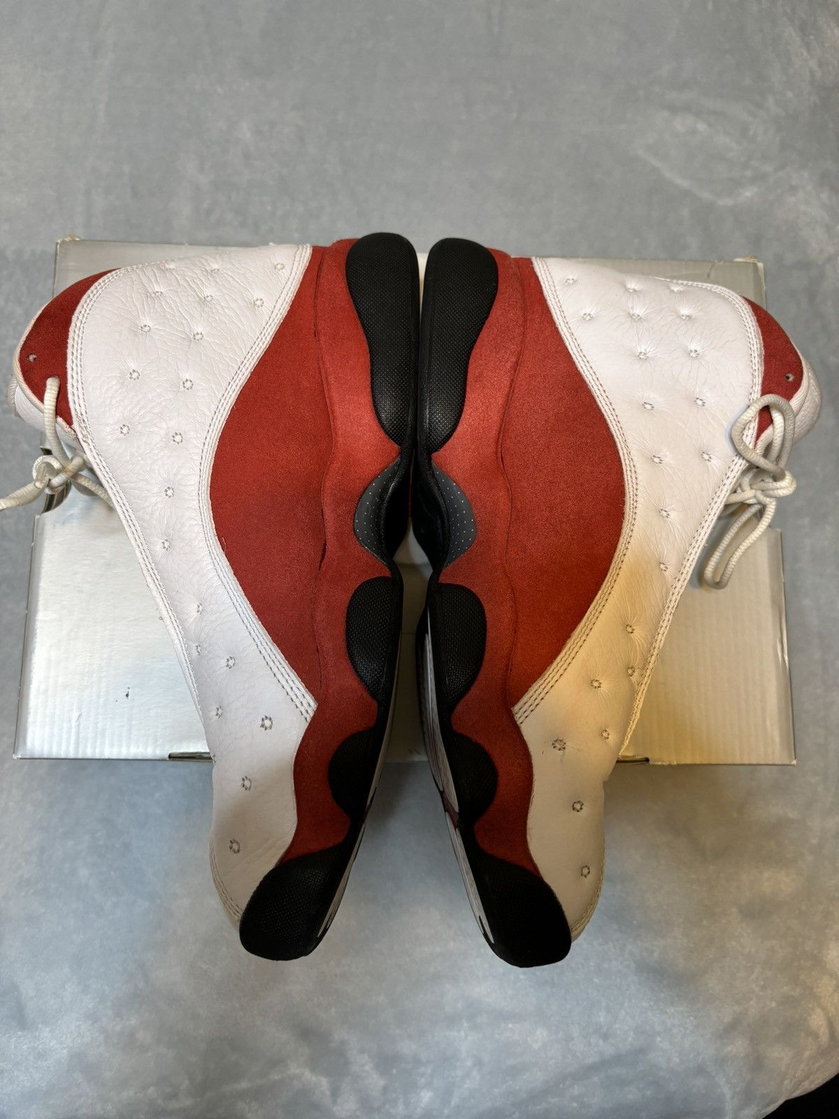 Jordan Brand Jordan 13 Retro Chicago 2017 Size 10 Size US 10 / EU 43 - 4 Thumbnail