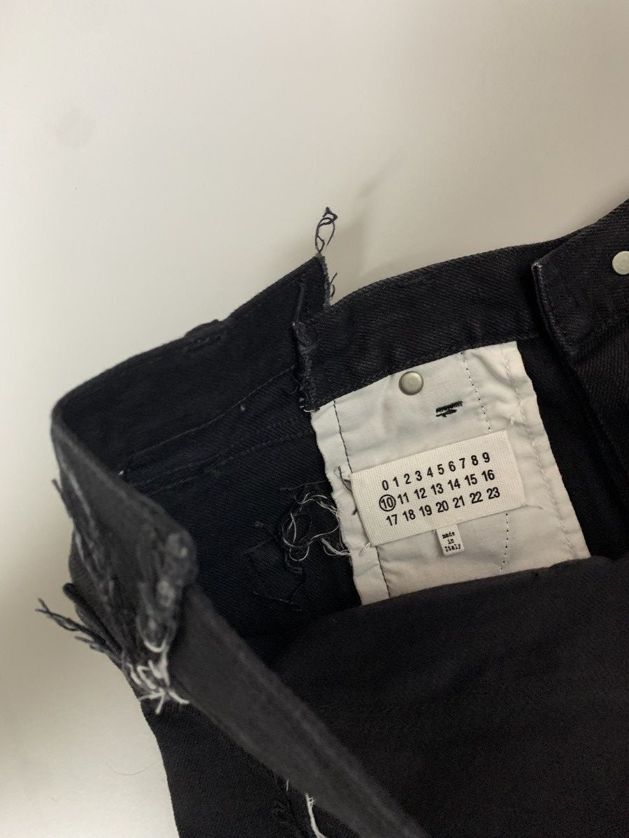 Maison Margiela MAISON MARTIN MARGIELA - RECONSTRUCTED DESTROYED JEANS Size US 35 - 7 Thumbnail