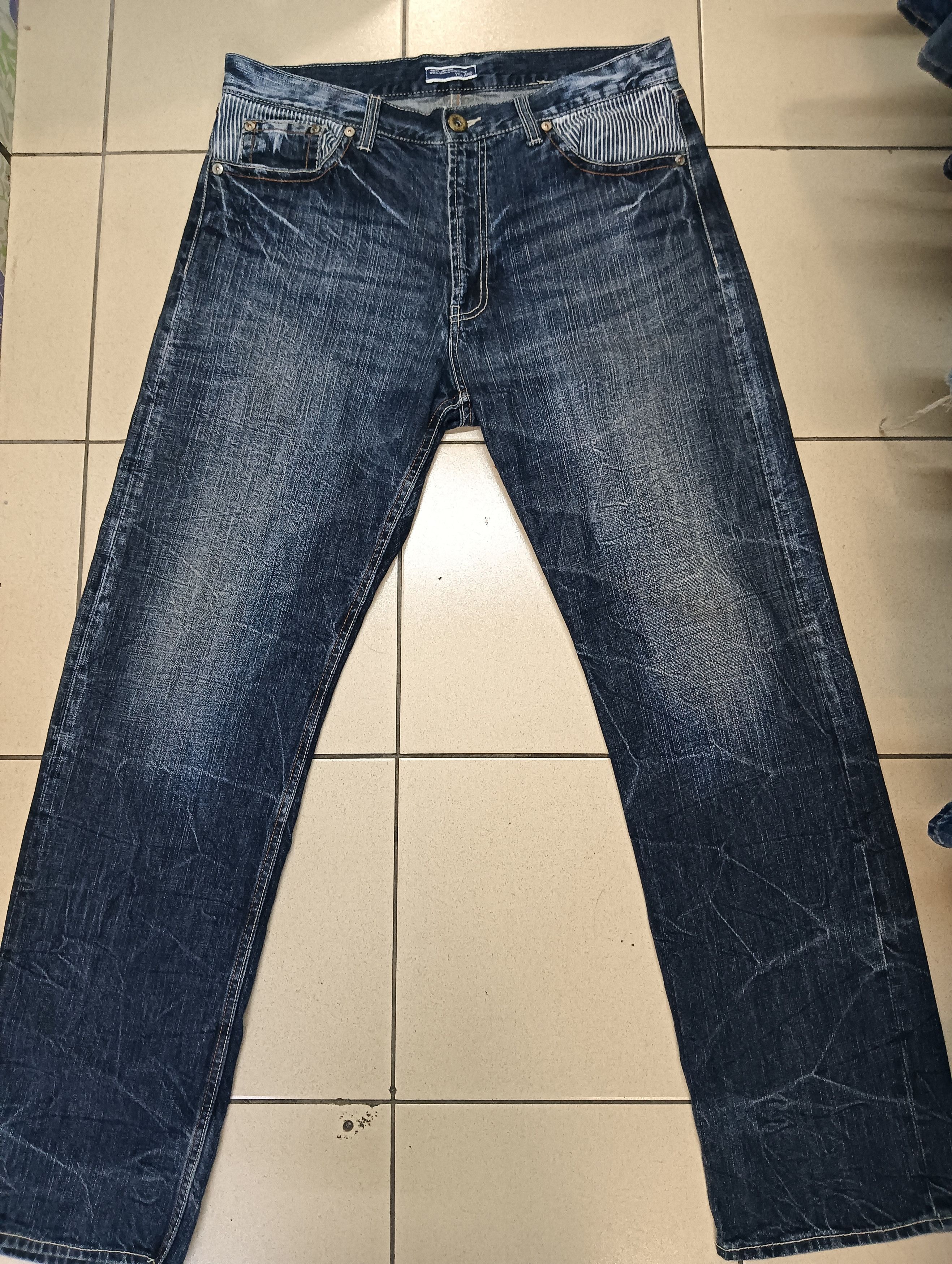 Japanese Brand Villand Real Seasoned Jeans Special Edition Size US 35 - 1 Thumbnail