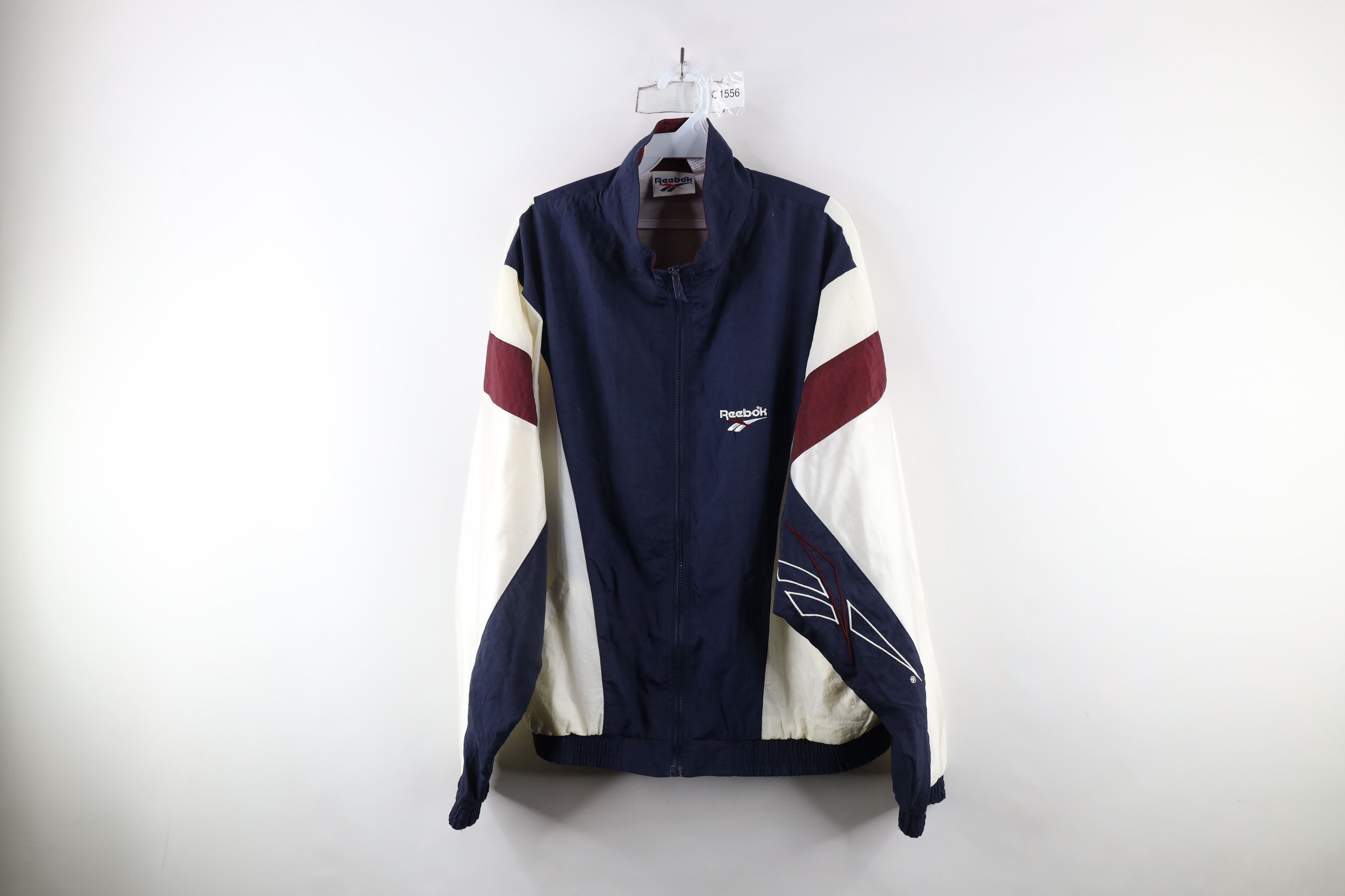 Reebok × Vintage Vintage 90s Reebok Block Big Logo Lined Windbreaker Jacket Size US L / EU 52-54 / 3 - 1 Thumbnail