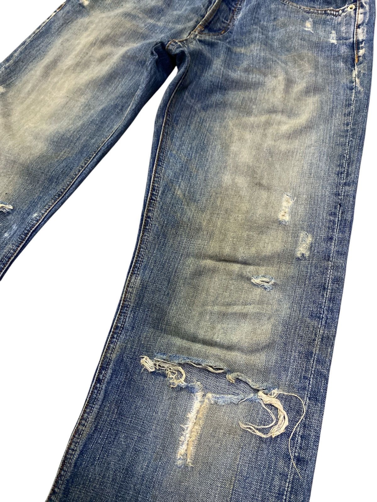 Burberry Burberry Black Label Distressed Denim Size US 31 - 6 Thumbnail