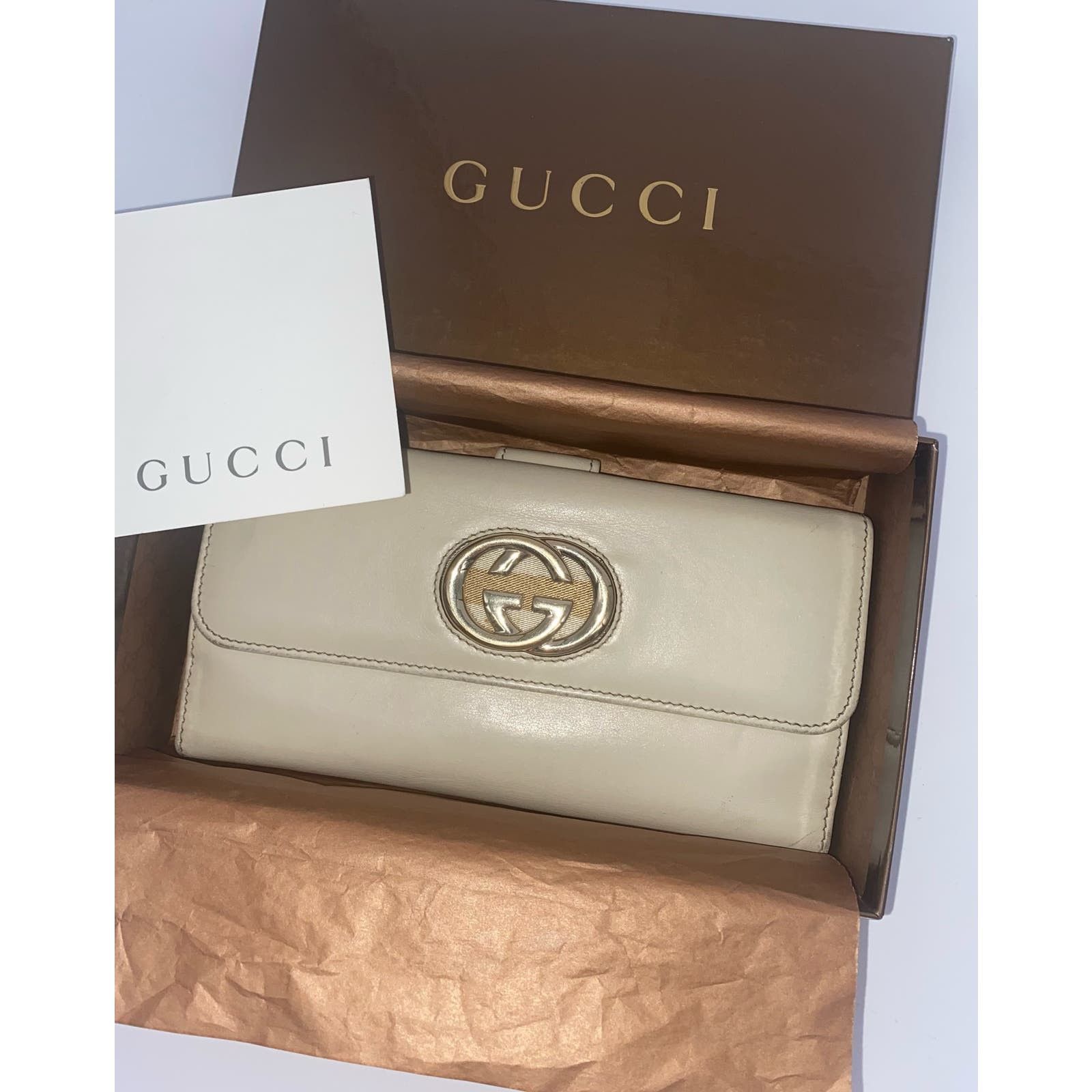 image of Authentic Gucci Long Wallet Beautiful in Cream, Women's