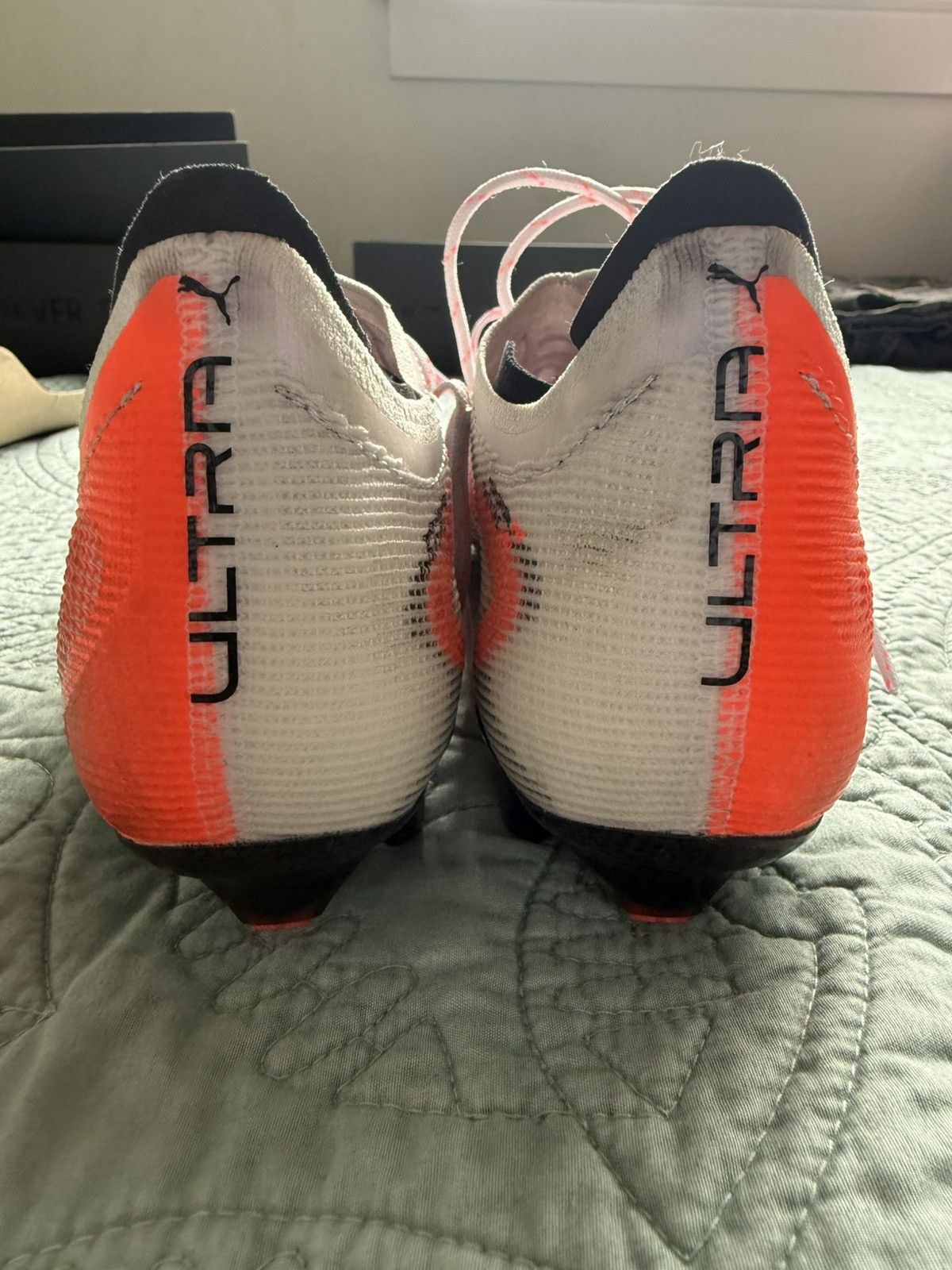 Puma Puma Ultra 5 Carbon FG Soccer Cleats Size US 10 / EU 43 - 16 Thumbnail