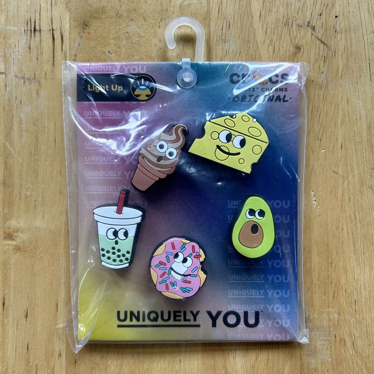 Crocs × Designer Crocs Jibbitz Uniquely You Light Up Food Charm 5-Pack NEW Size ONE SIZE - 1 Thumbnail