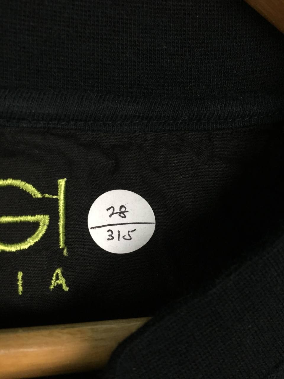 Coogi Coogi Australia Crest Logo Technical Military Henley Tee Size US XXL / EU 58 / 5 - 16 Thumbnail