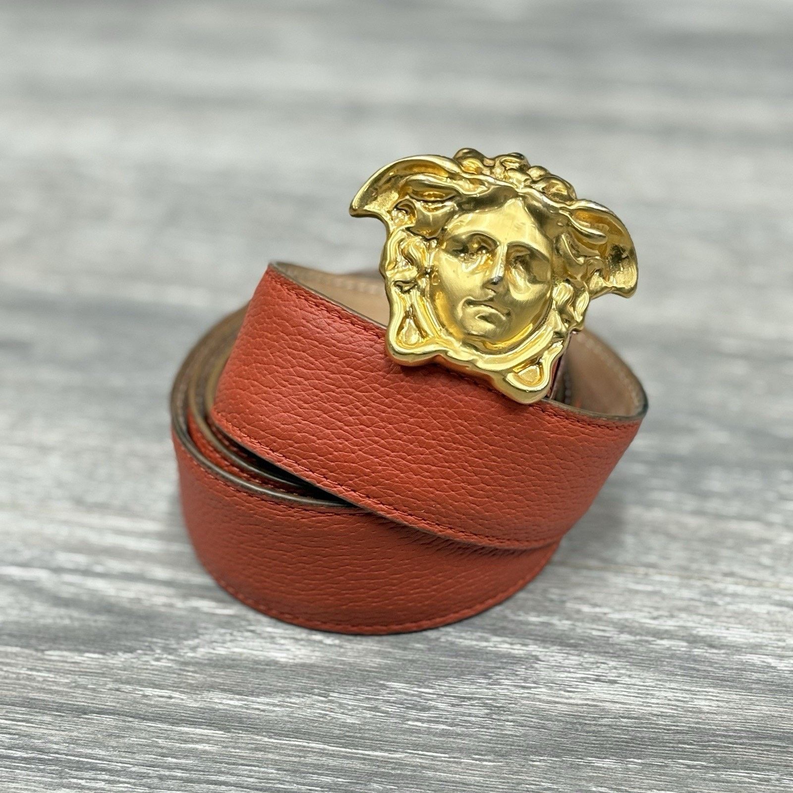 Versace Versace Medusa Buckle Leather Belt | GOOD CONDITION! Size ONE SIZE - 1 Thumbnail