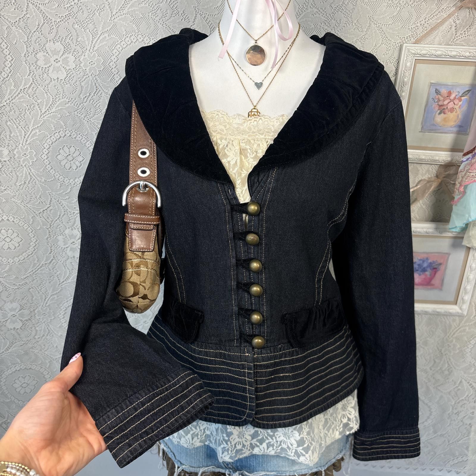 AMI y2k embroidered 2000s denim jacket Size L / US 10 / IT 46 - 2 Thumbnail