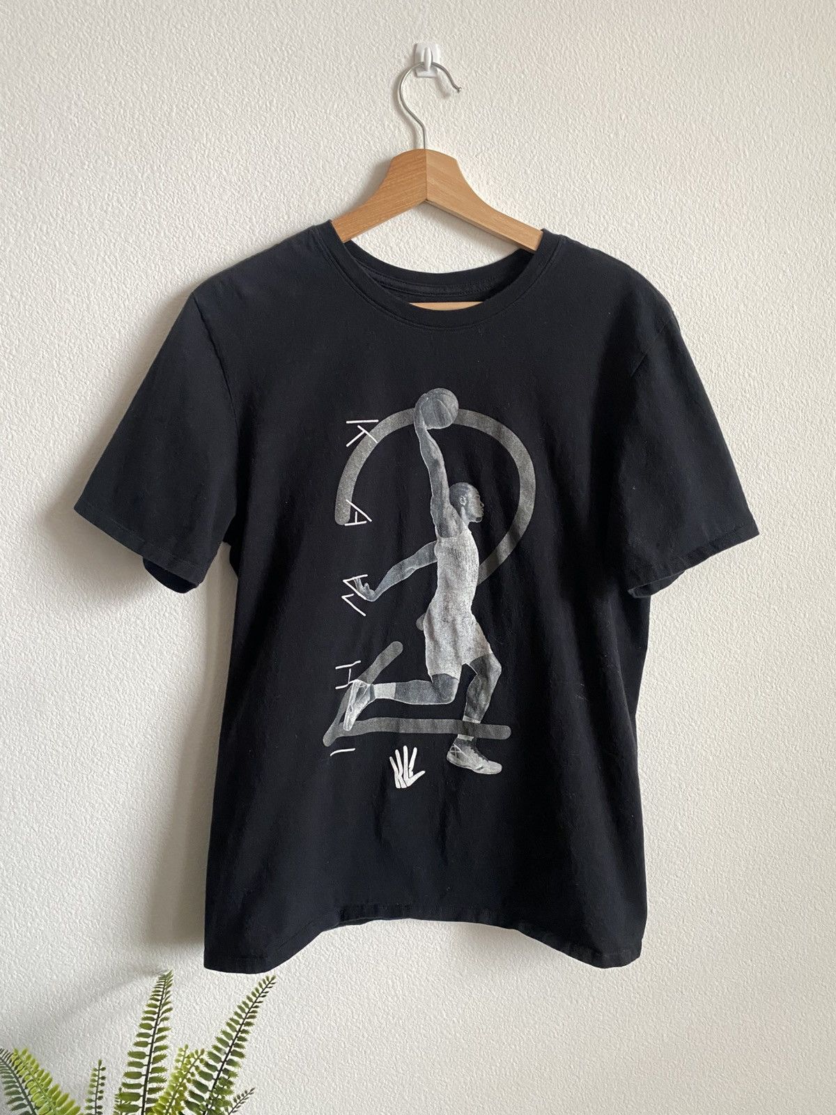 Jordan Brand Kawhi Leonard Jordan Tee Size US M / EU 48-50 / 2 - 1 Thumbnail