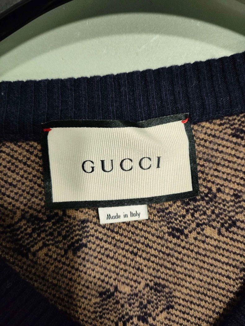 Gucci GucciCamel-colored full-print v-neck sweater 2503-Nextarrow Size US M / EU 48-50 / 2 - 3 Thumbnail