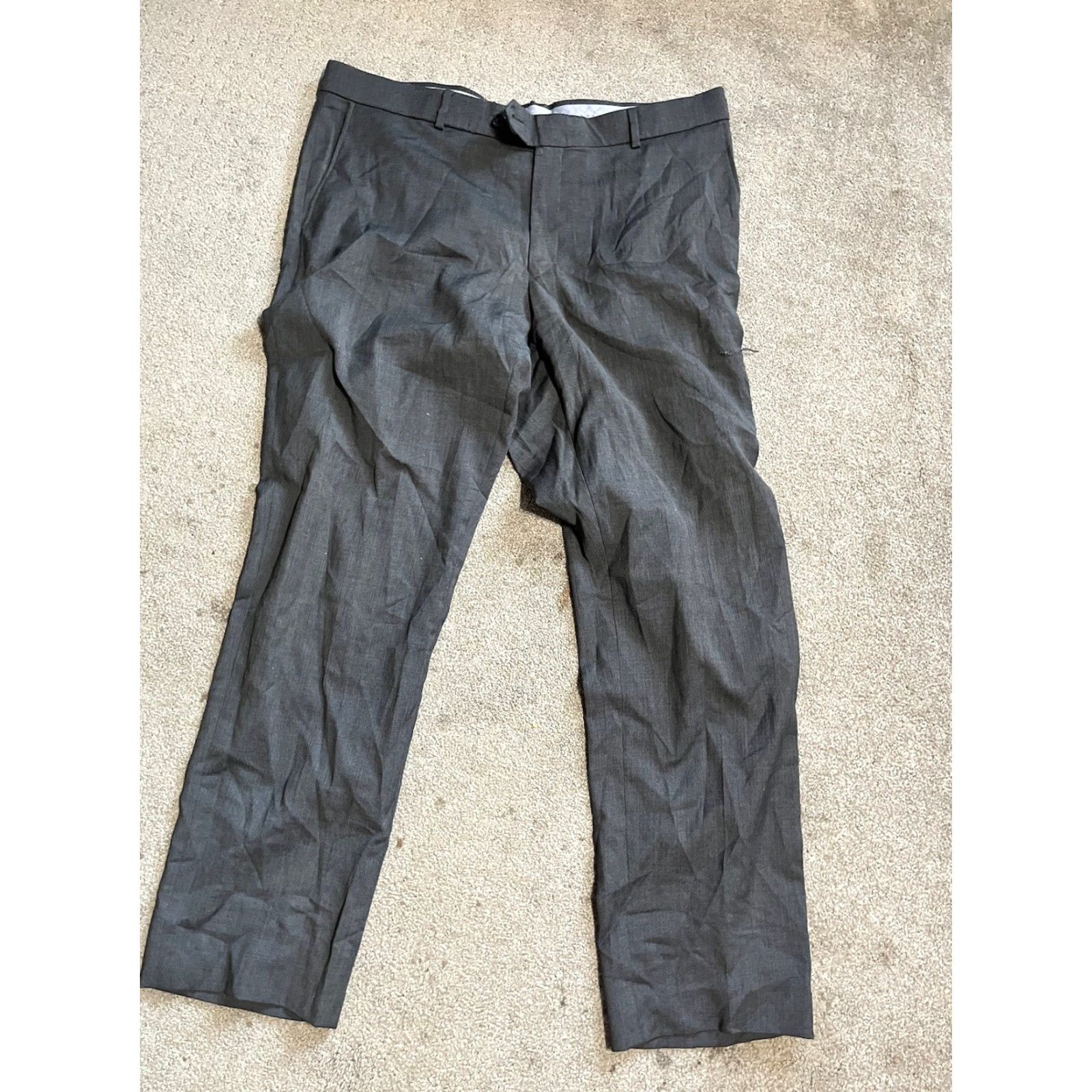 Bloomingdale's Bloomingdale's Men's Pants Wool Dress Pants Tailored Gray 38x30 Regular Inseam 30 Waist 38 Size 38 Mens Brand Bloomingdale's Size US 38 / EU 54 - 2 Thumbnail