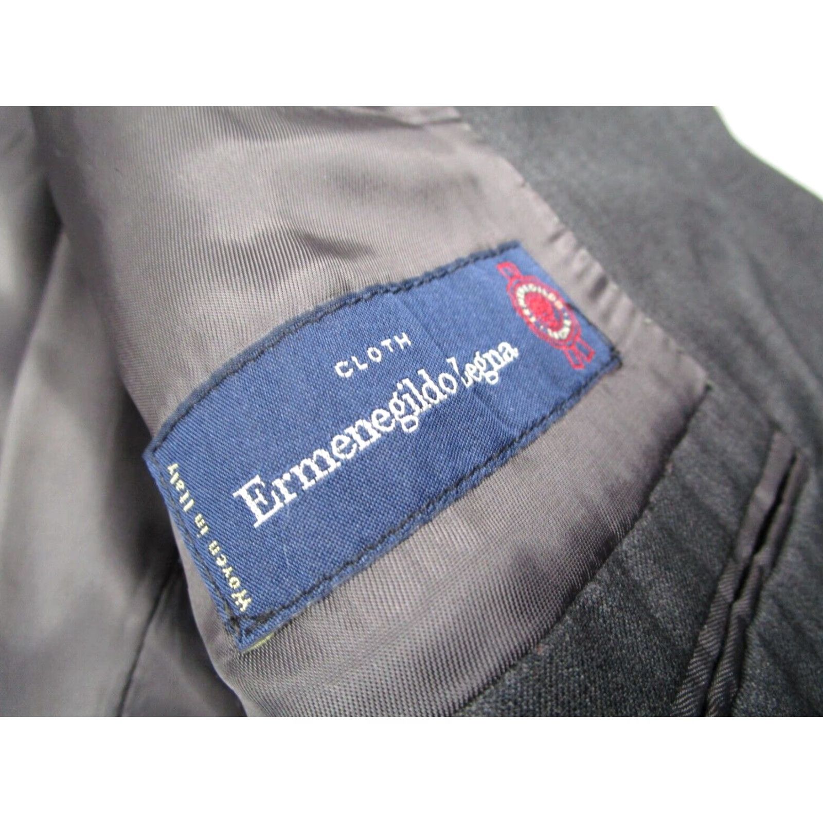Saks Fifth Avenue Saks Fifth Avenue Ermenegildo Zegna Jacket Men 46 Gray Single-Breasted 2 Button Wool Made in USA Shirt? Size US S / EU 44-46 / 1 - 5 Thumbnail
