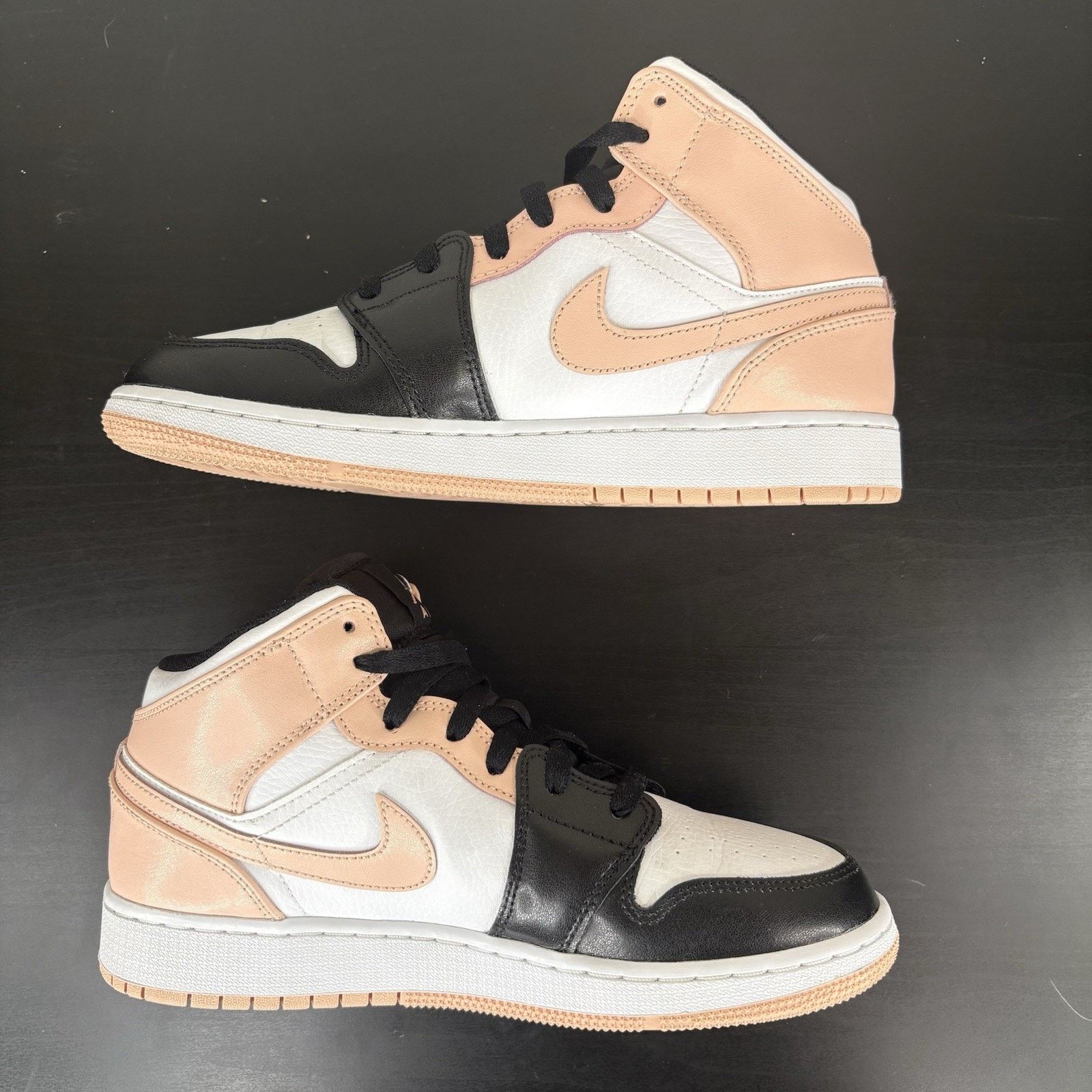 Nike Size 6.5Y/8W - Jordan Air 1 Mid GS White/Black/Crimson Tint Size US 8 / IT 38 - 4 Thumbnail