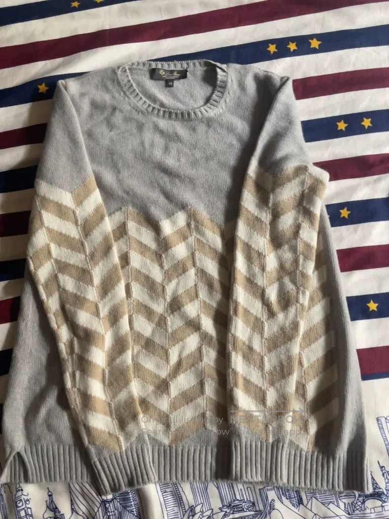 Loro Piana Loro Piana Baby Cashmere, Pure Cashmere Sweater Size US S / EU 44-46 / 1 - 4 Thumbnail