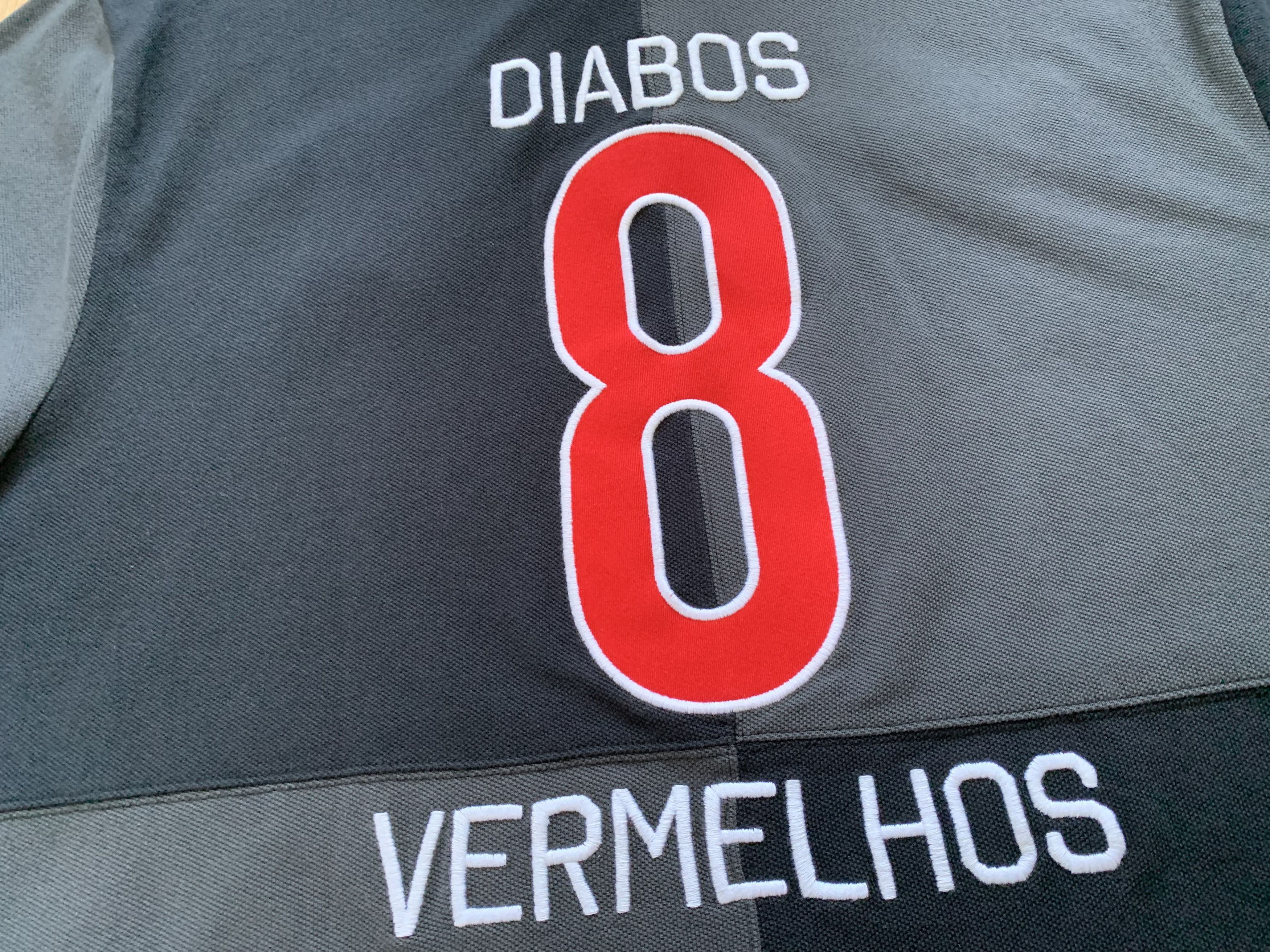 Nike × Vintage Nike Benfica The Diabos Vermelhos Cotton Polo T Shirt Size US XXL / EU 58 / 5 - 7 Thumbnail