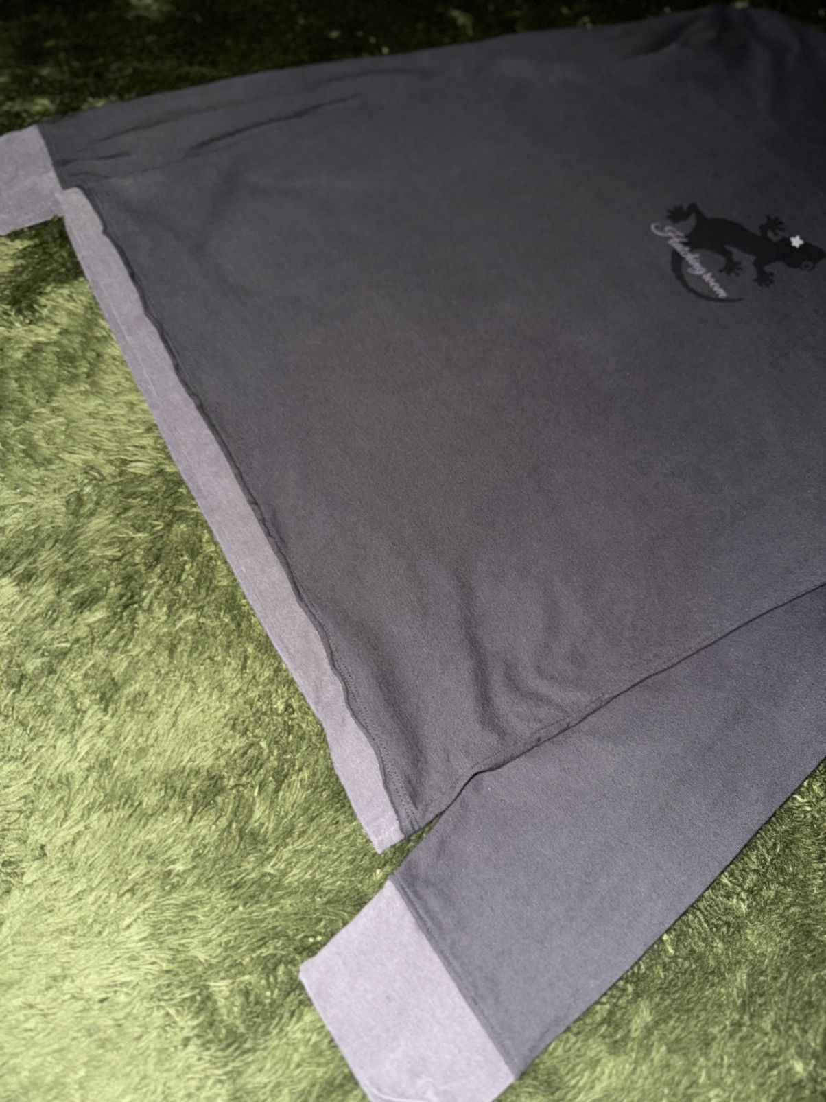 Japanese Brand [4] Hatchingroom Lizard Ringer Long Sleeve Charcoal Size US L / EU 52-54 / 3 - 5 Thumbnail