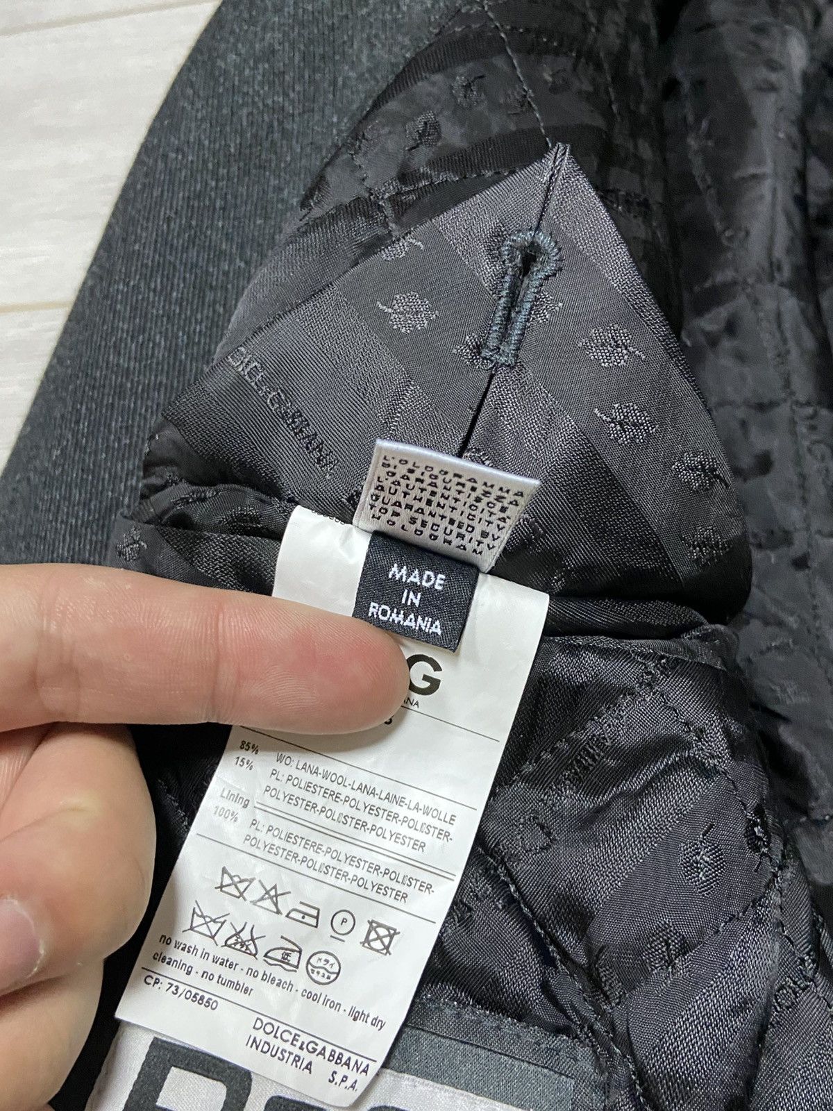 Dolce & Gabbana Dolce&Gabbana vintage wool luxury coat Size US L / EU 52-54 / 3 - 8 Thumbnail