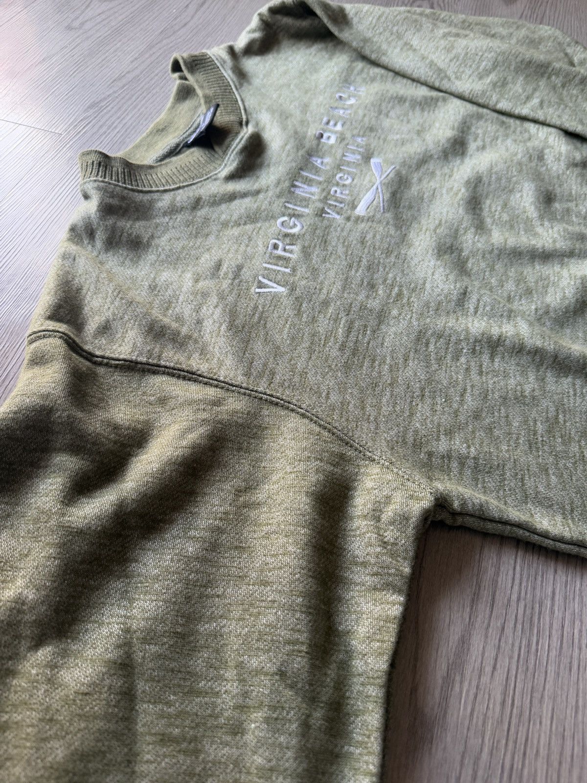 Japanese Brand × Vintage Vintage Japanese Brand Streetwear Crewneck Sweatshirt mens Size US L / EU 52-54 / 3 - 4 Thumbnail