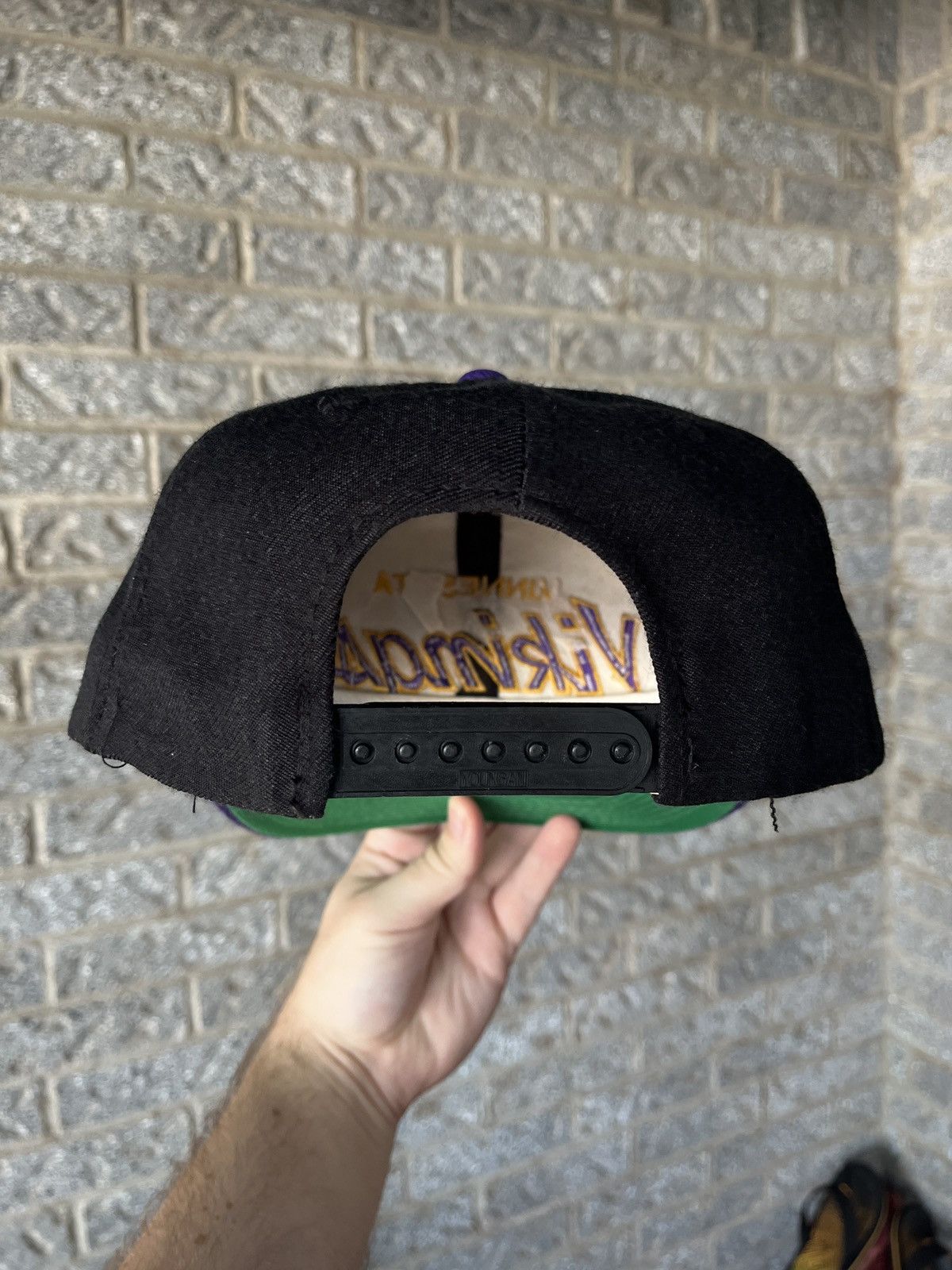 Sports Specialties × Vintage Vintage NFL Sports Specialties Minnesota Vikings SnapBack Size ONE SIZE - 5 Thumbnail