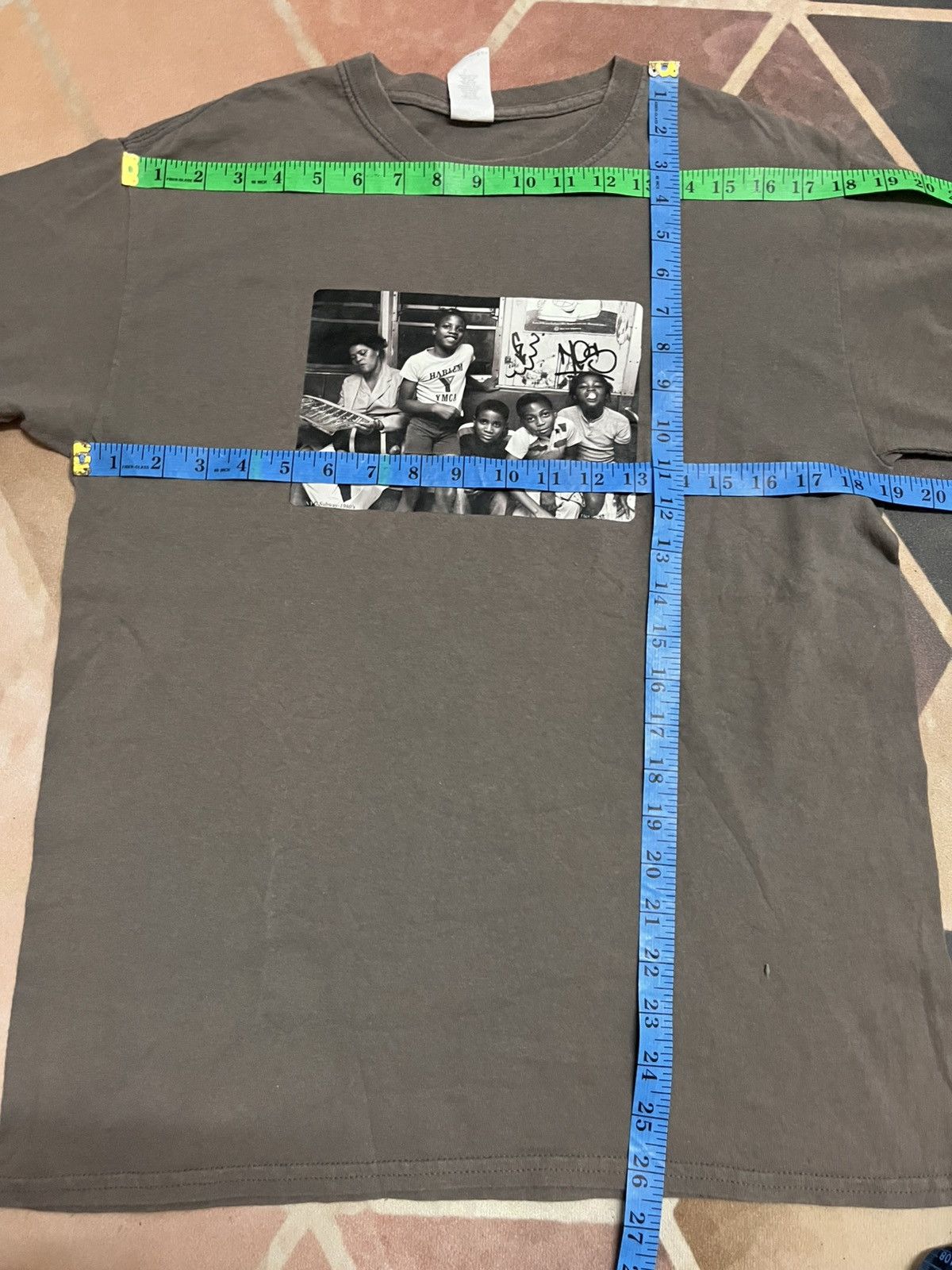 Rap Tees NYC subway 1980 photo tee Size US M / EU 48-50 / 2 - 7 Thumbnail