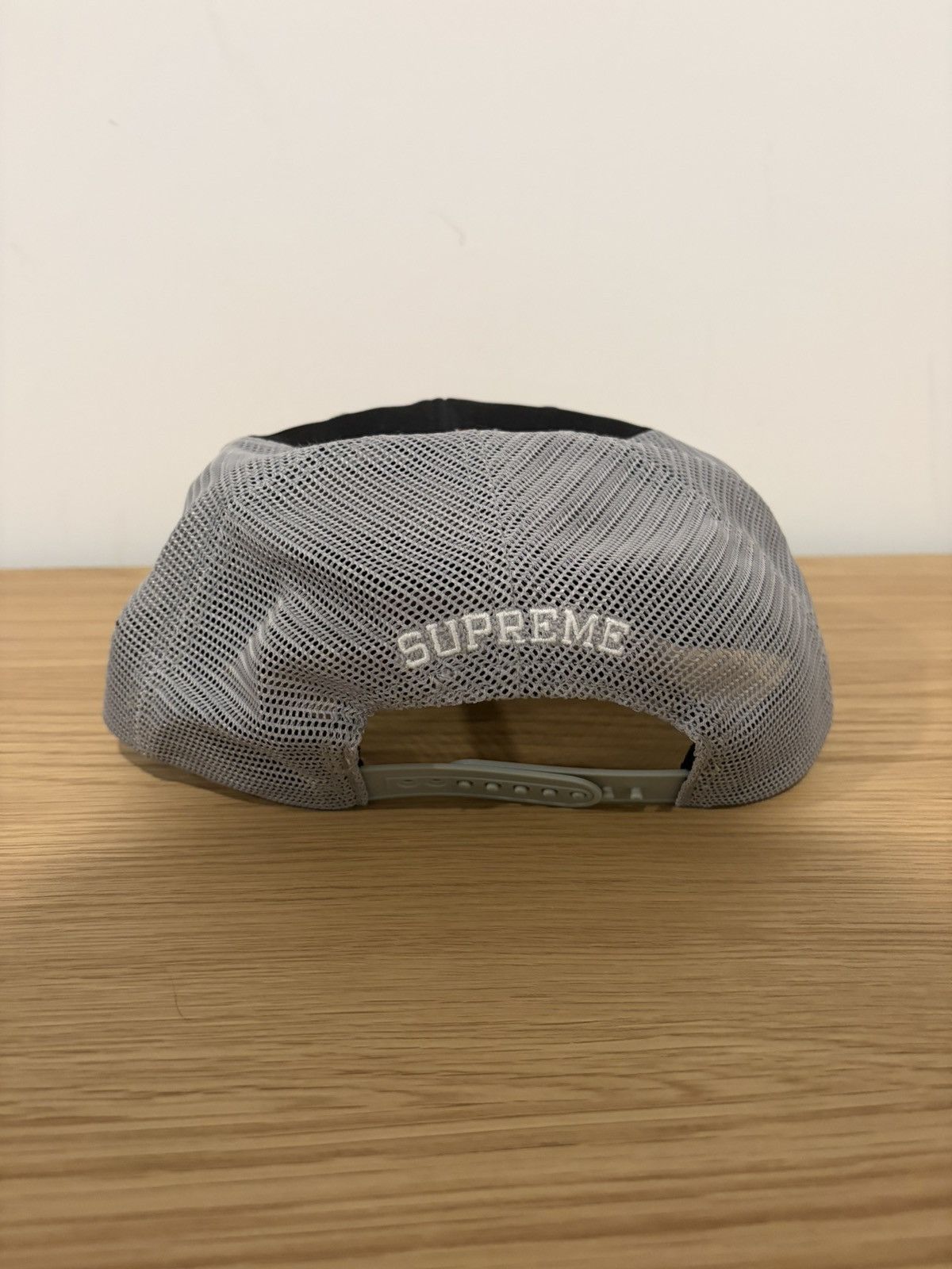 Supreme Supreme Contrast S Mesh Back 6-Panel Cap FW25 NEW | Grailed