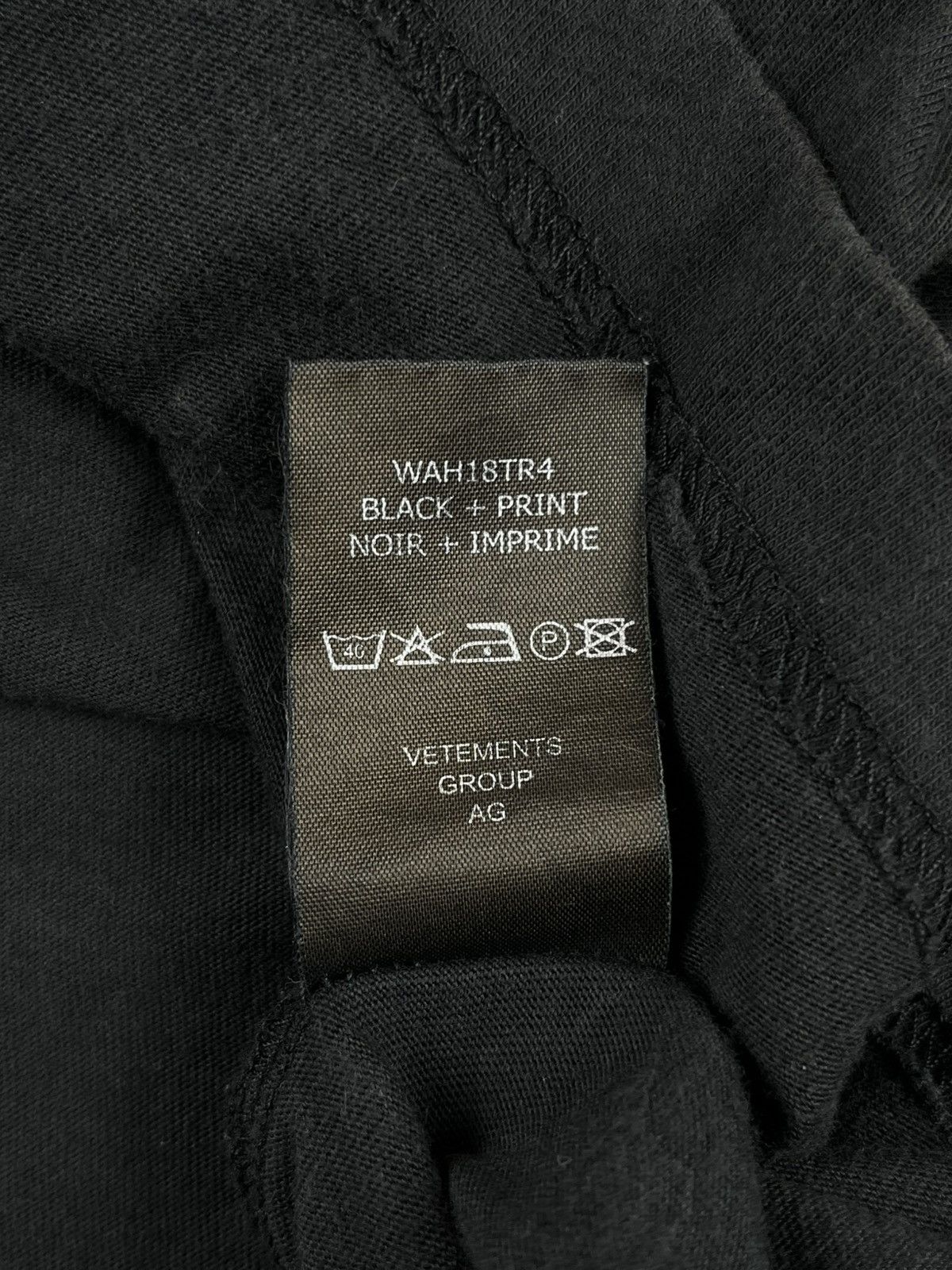 Vetements AW17 Vetements Titanic K-hole Split Logo Tshirt Hoodie Size US M / EU 48-50 / 2 - 12 Thumbnail