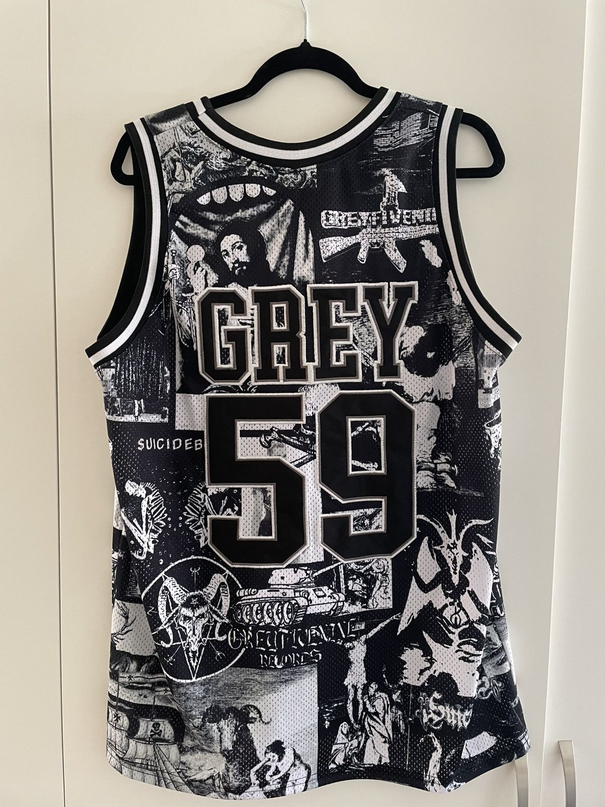 Other $uicideboy$ Basketball Jersey - Large Size US L / EU 52-54 / 3 - 2 Thumbnail