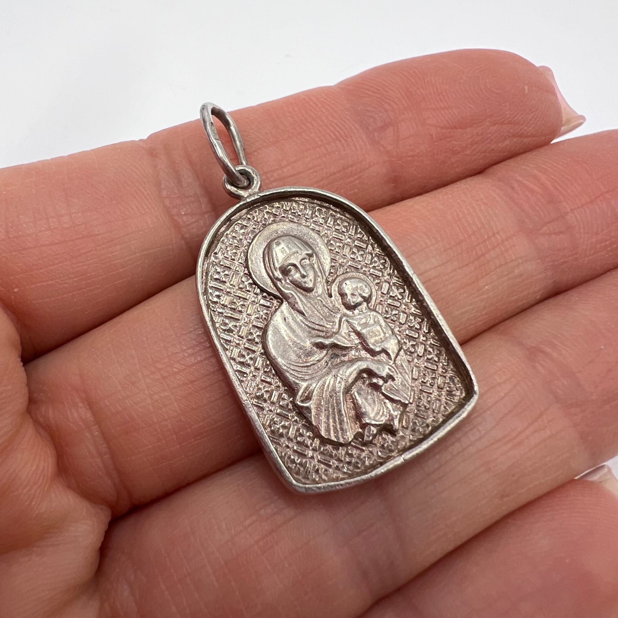 Sterling Silver Vintage Sterling Silver 925 Pendant Cross & Virgin Mary Size ONE SIZE - 3 Thumbnail
