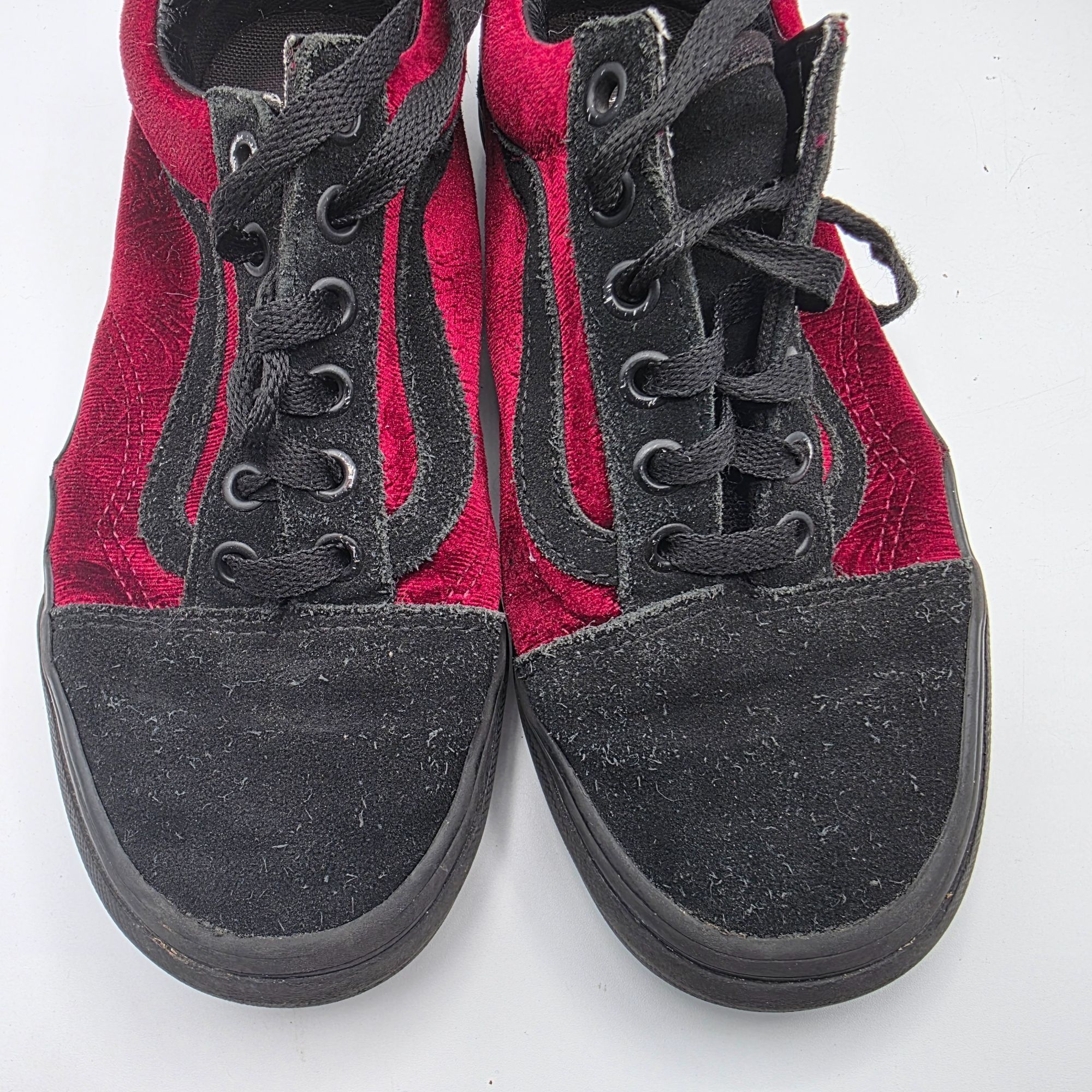 Vans Vans Old Skool Velvet Parisian Night Women Size 6 Red Black Size US 6 / IT 36 - 10 Thumbnail