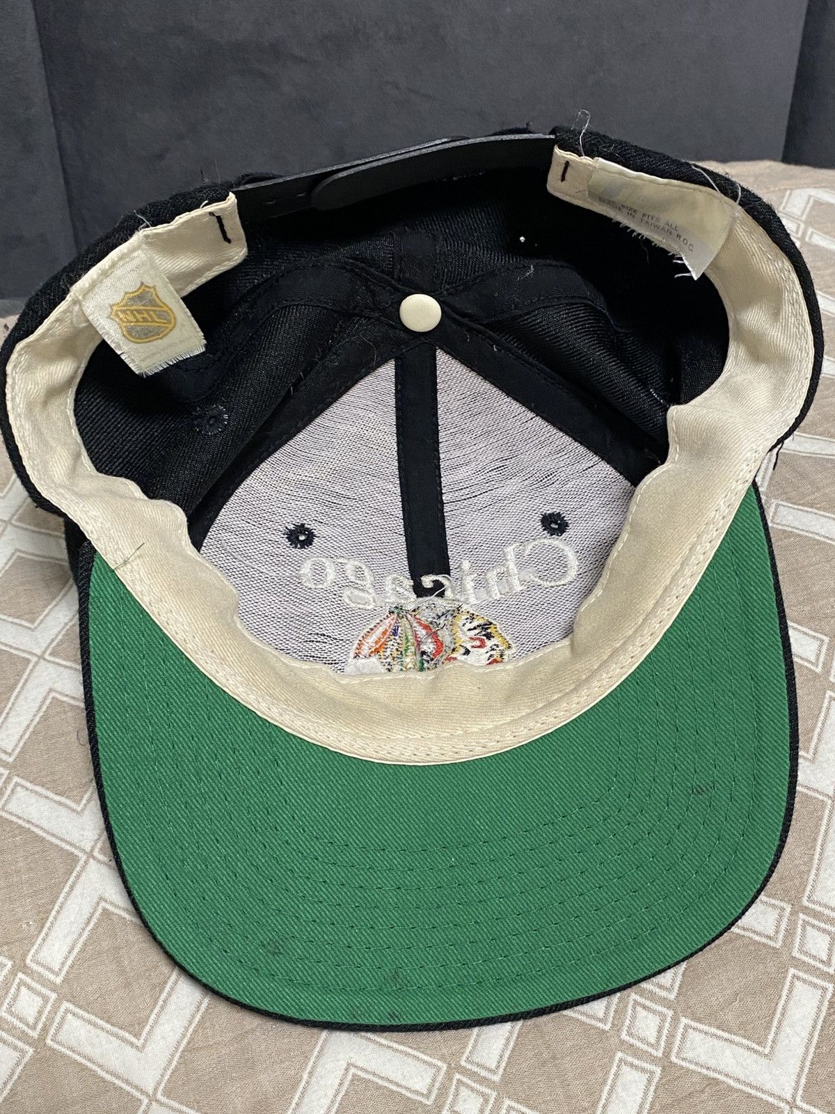 NFL Vintage NHL Blackhawks Redskins Twins Enterprise Hat Size ONE SIZE - 3 Thumbnail