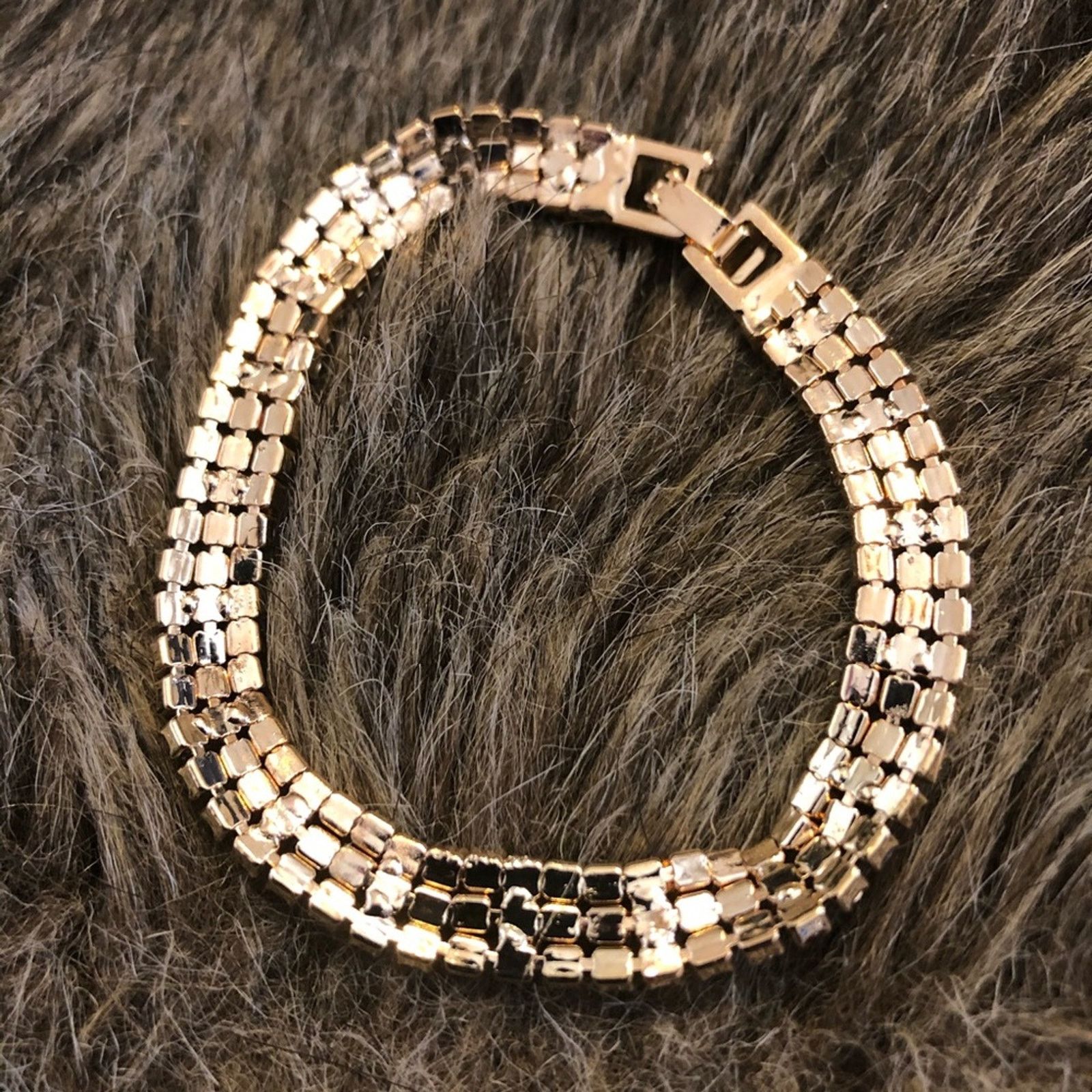 Jewelry Rainbow rhinestone sparkle gold tone bracelet Size ONE SIZE - 6 Thumbnail