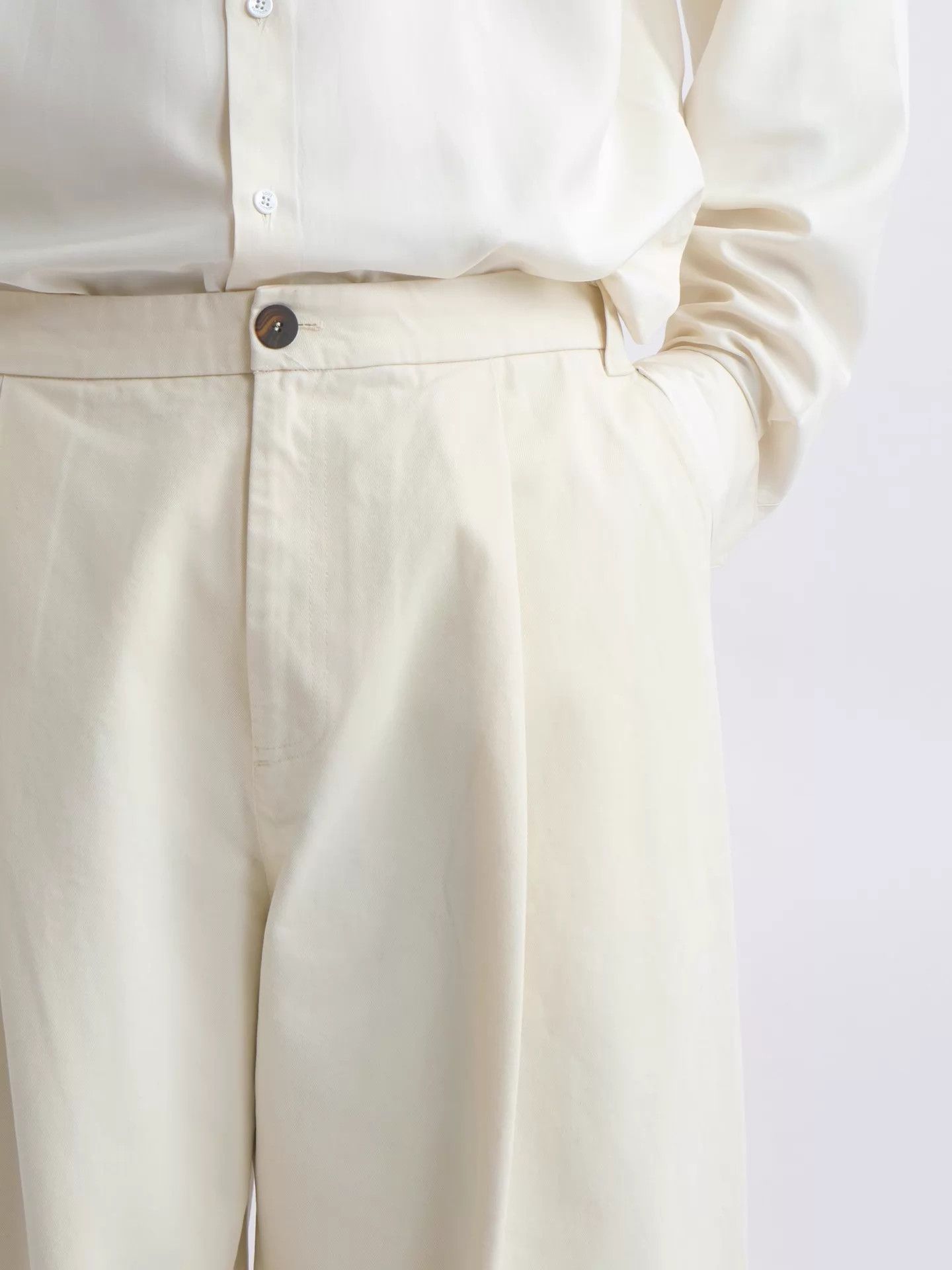 Studio Nicholson STUDIO NICHOLSON Cream High-Waist Wide-Leg Pants XL Size US 36 / EU 52 - 5 Thumbnail