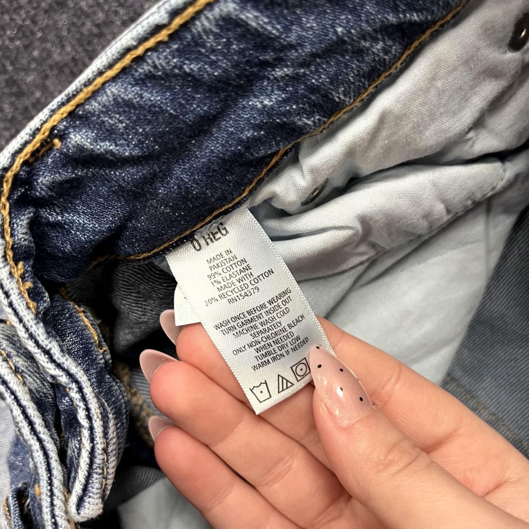 Vintage Aéropostale Jeans Mid Rise Ankle Straight Womens 0 Medium Blue Stretch Denim Jeans Women Regular Fit Pocket Zip Closure Size 25" / US 0 / IT 36 - 5 Thumbnail