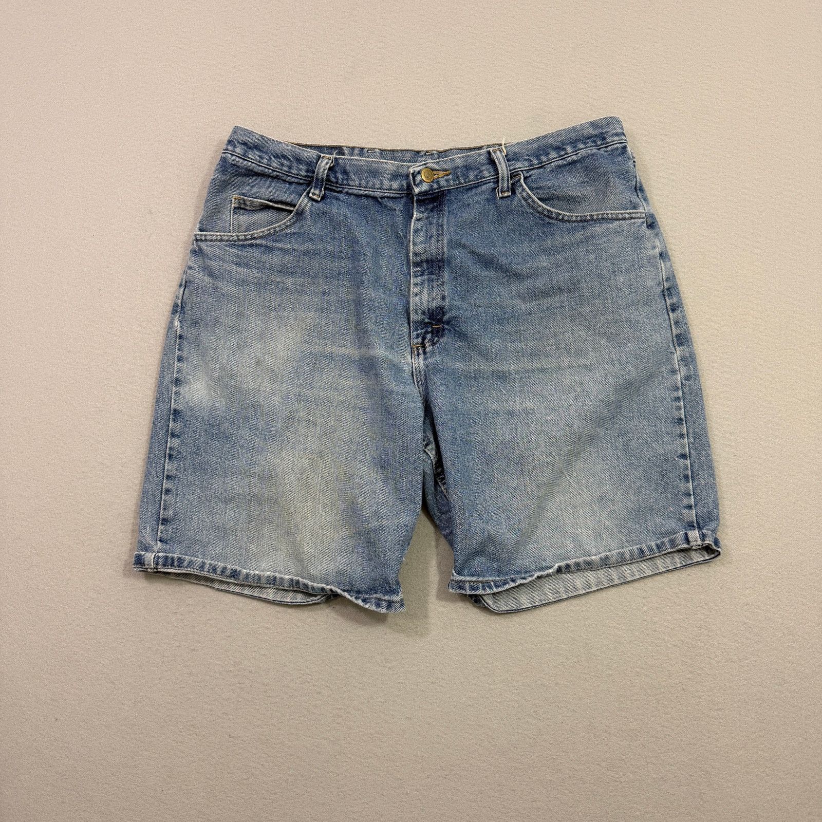 Wrangler Vintage Wrangler Jean Shorts Men's 38 Blue 10" Inseam Jorts Size US 38 / EU 54 - 1 Thumbnail