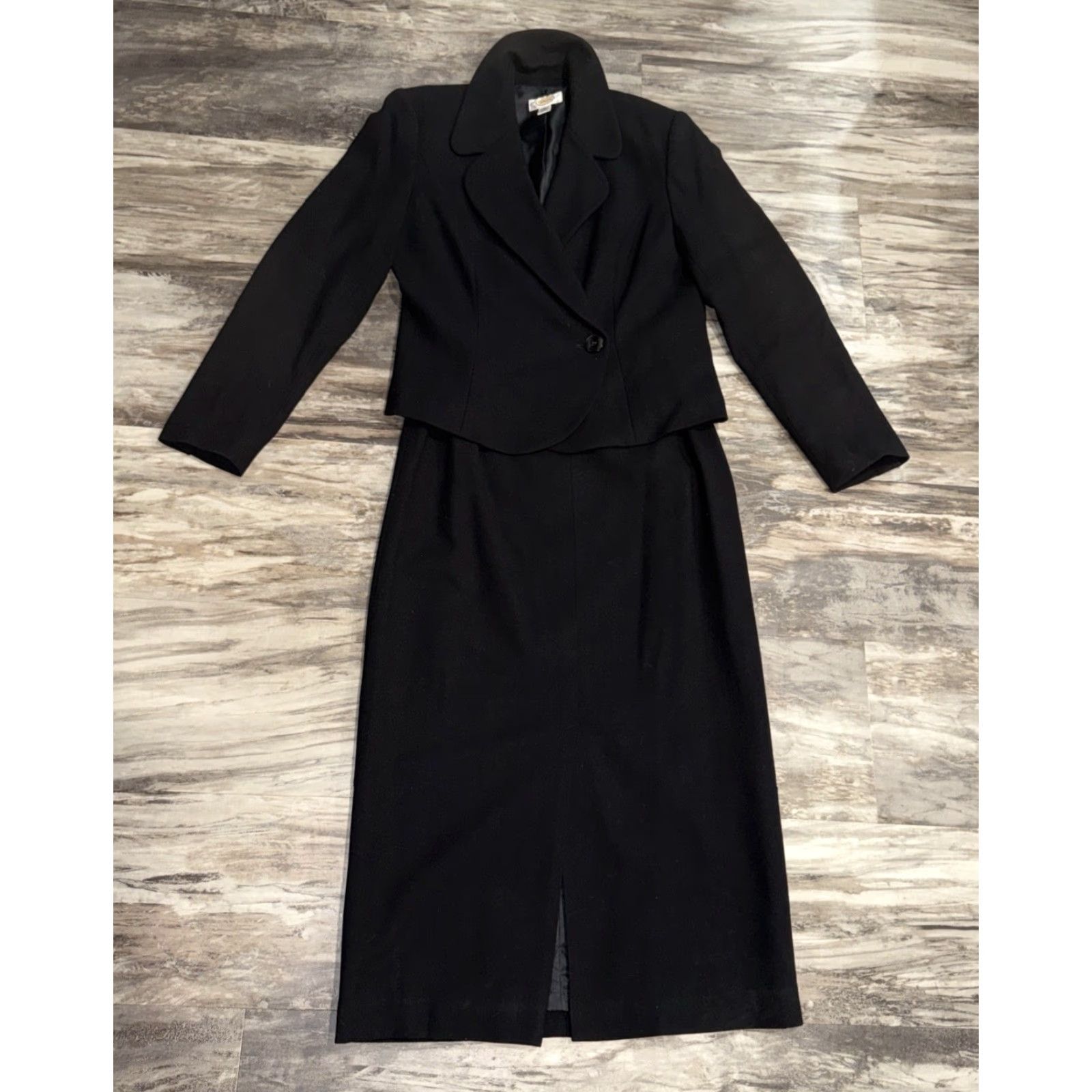 Talbots VINTAGE Talbots Women’s Academia Preppy Pleated Wool Suit 10 Black Lined Skirt Set Double-Breasted Notch Lapel Womens Pretentious? Size L / US 10 / IT 46 - 2 Thumbnail