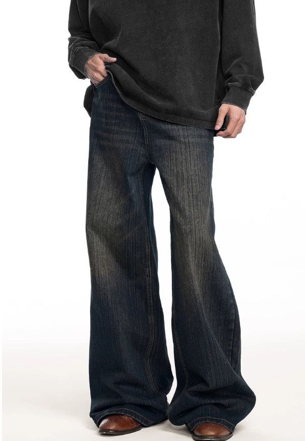 Vintage Men's American Retro Straight Leg Loose Wide Leg Jeans Size US 32 / EU 48 - 1 Thumbnail