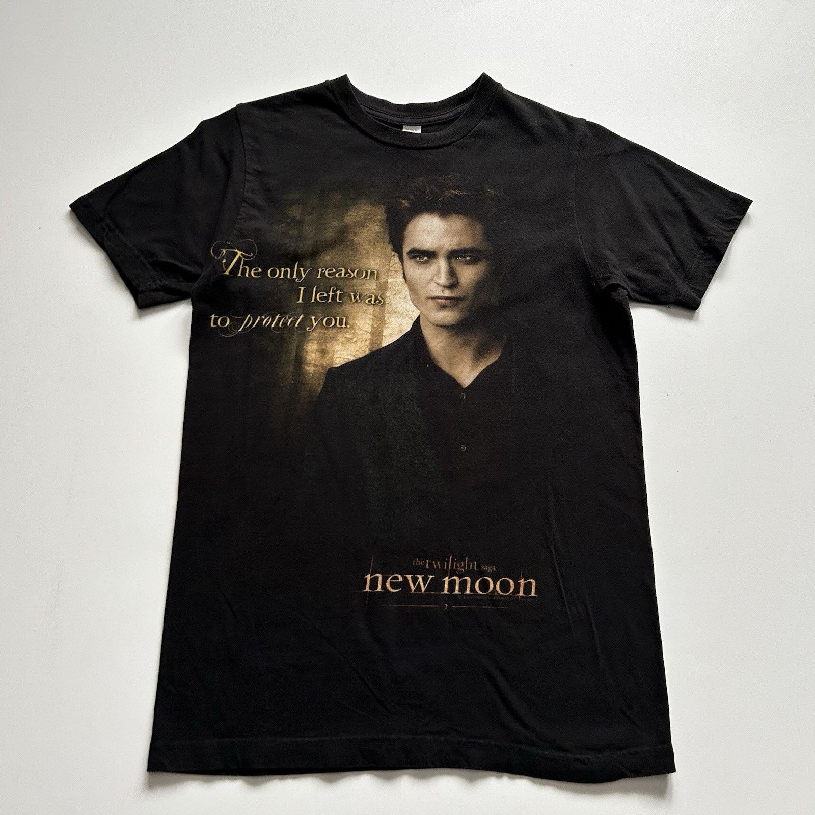Vintage Vintage Twilight T Shirt Small Edward Cullen New Moon Movie Size US S / EU 44-46 / 1 - 1 Thumbnail