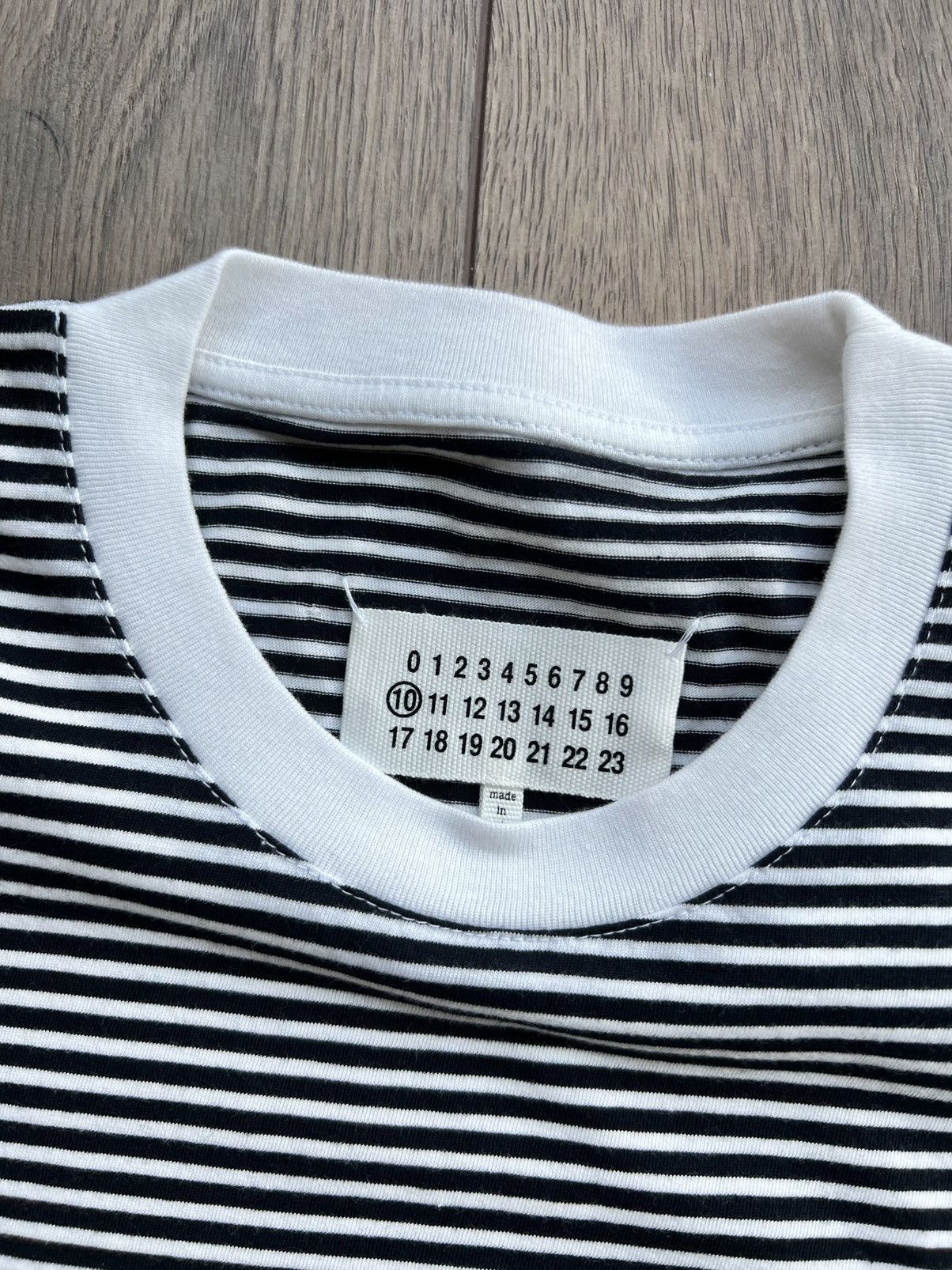 Maison Margiela Maison Margiela Classic Stripe T-Shirt Size US S / EU 44-46 / 1 - 2 Thumbnail