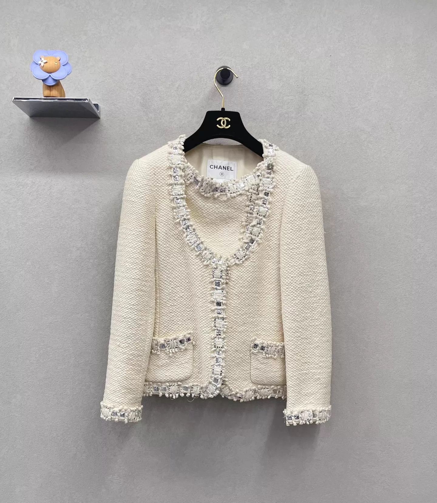 Chanel Chanel Bombay Woven Silver Trim Women's 34 Jacket Size XS / US 0-2 / IT 36-38 - 1 Thumbnail