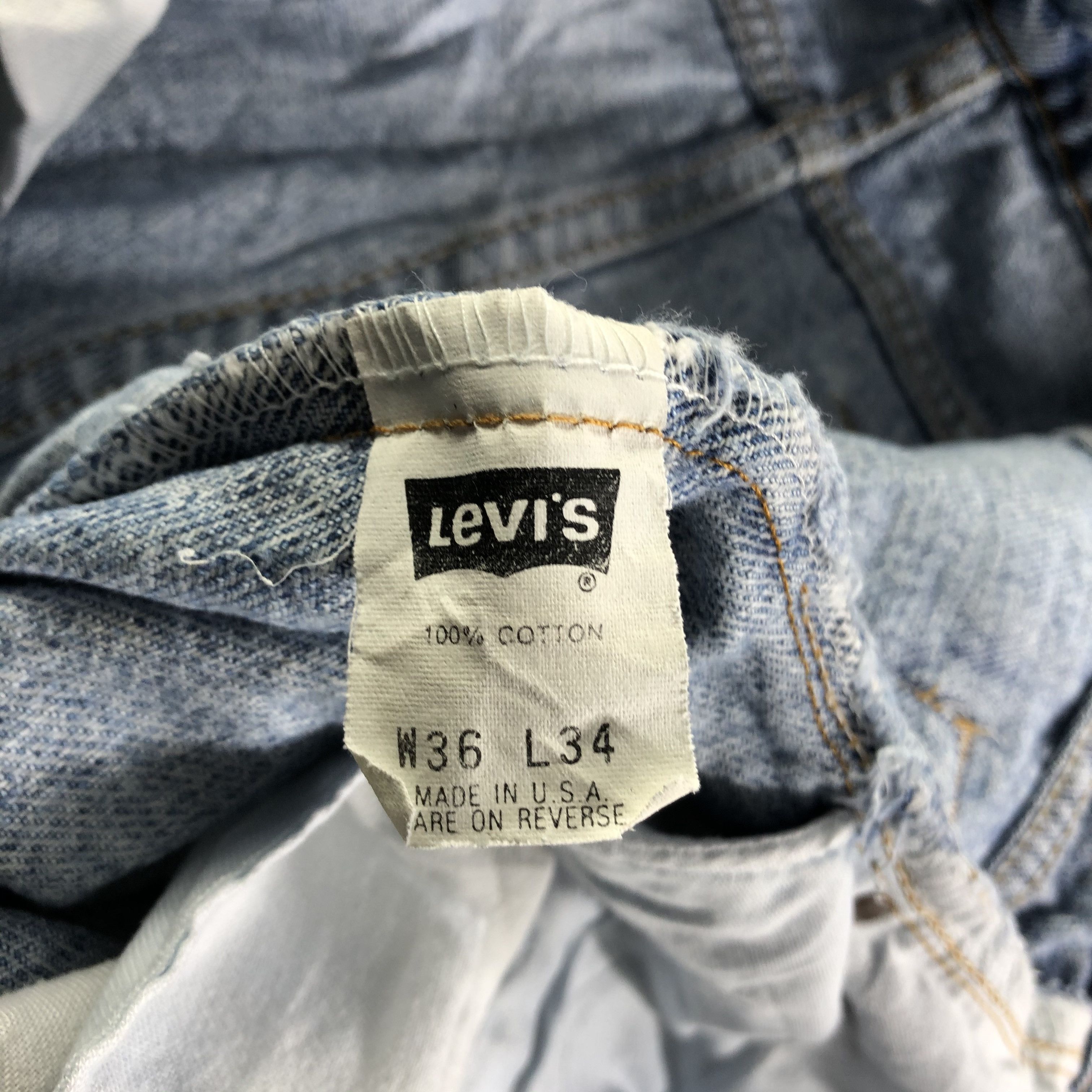 Levi's 90s Vintage Light Wash Levis 505 Jeans-J3265 Size US 35 - 11 Thumbnail