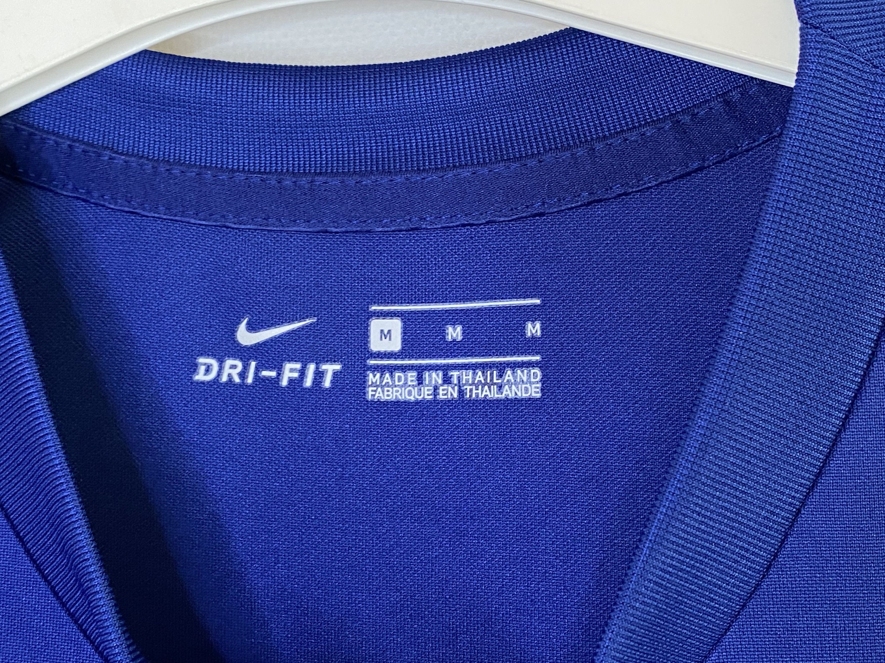 Nike BARCELONA 2021 TRAINING SHIRT FOOTBALL SHIRT SOCCER JERSEY Size US M / EU 48-50 / 2 - 6 Thumbnail
