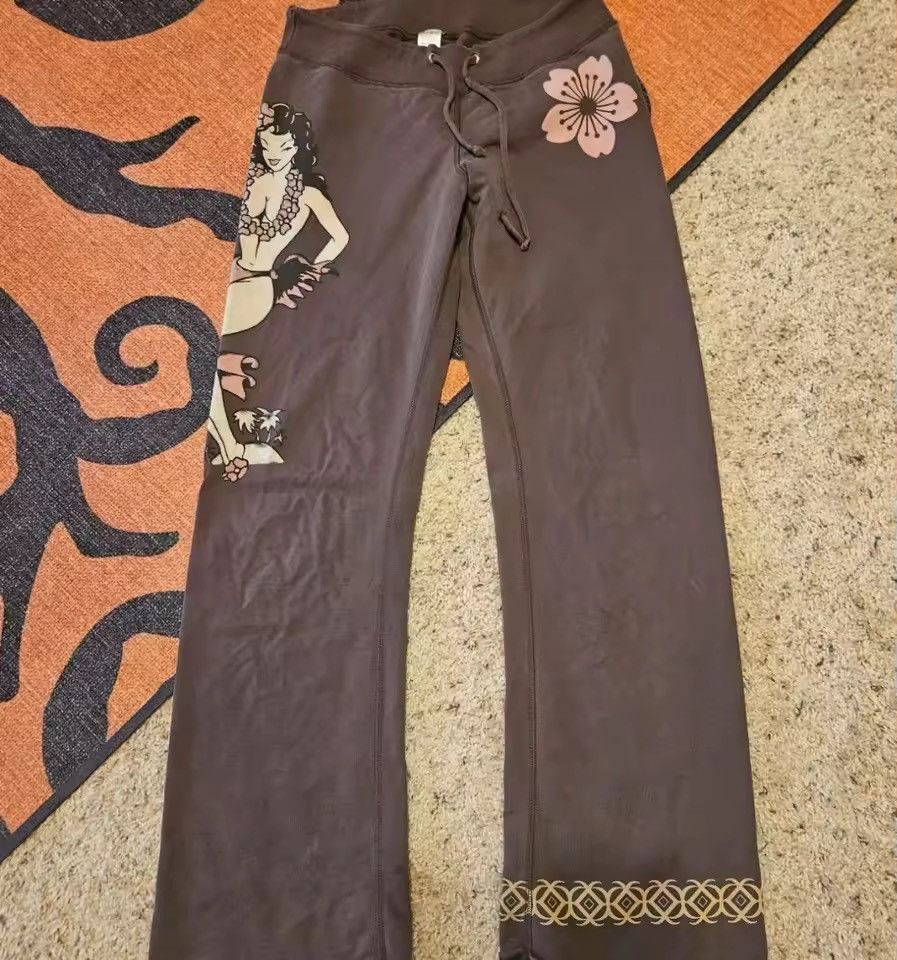 Japanese Brand Gothic Spicy Girls Aesthetics Graphic Print Casual Hot Pant Size 34" / US 12 / IT 48 - 1 Thumbnail